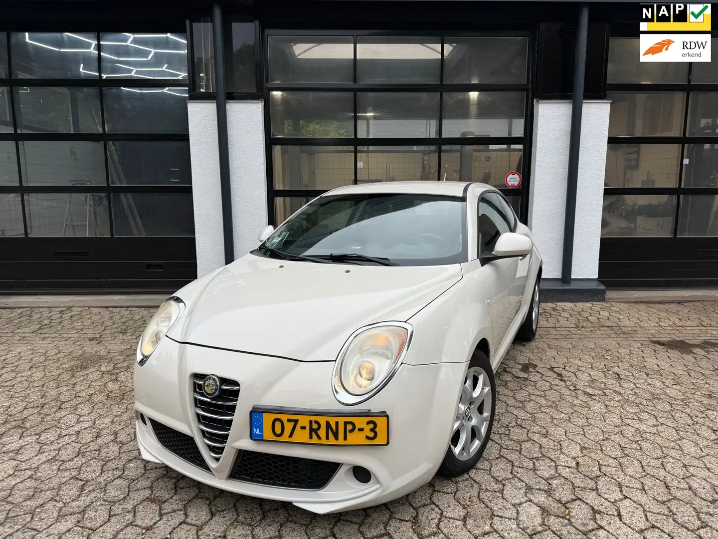 Alfa Romeo MiTo 1.3 JTDm ECO Essential *Clima*PDC*Cruise*NieuweApk Weiß - 1