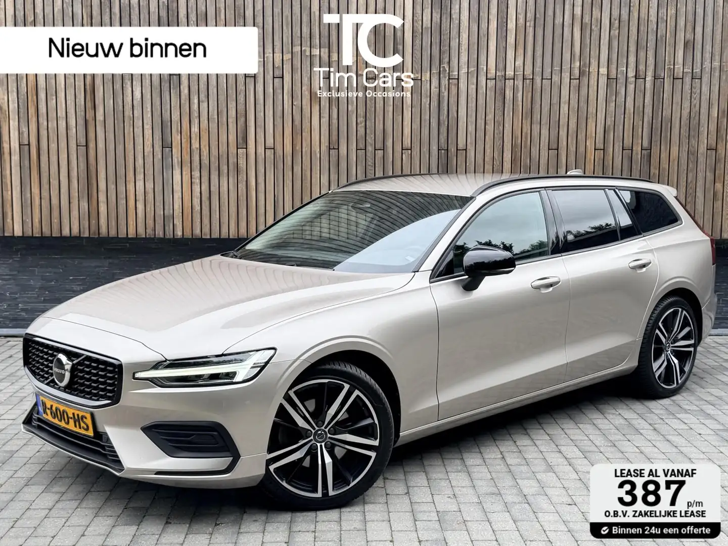 Volvo V60 2.0 B3 Essential Automaat | Google Maps Navigaties Grau - 1