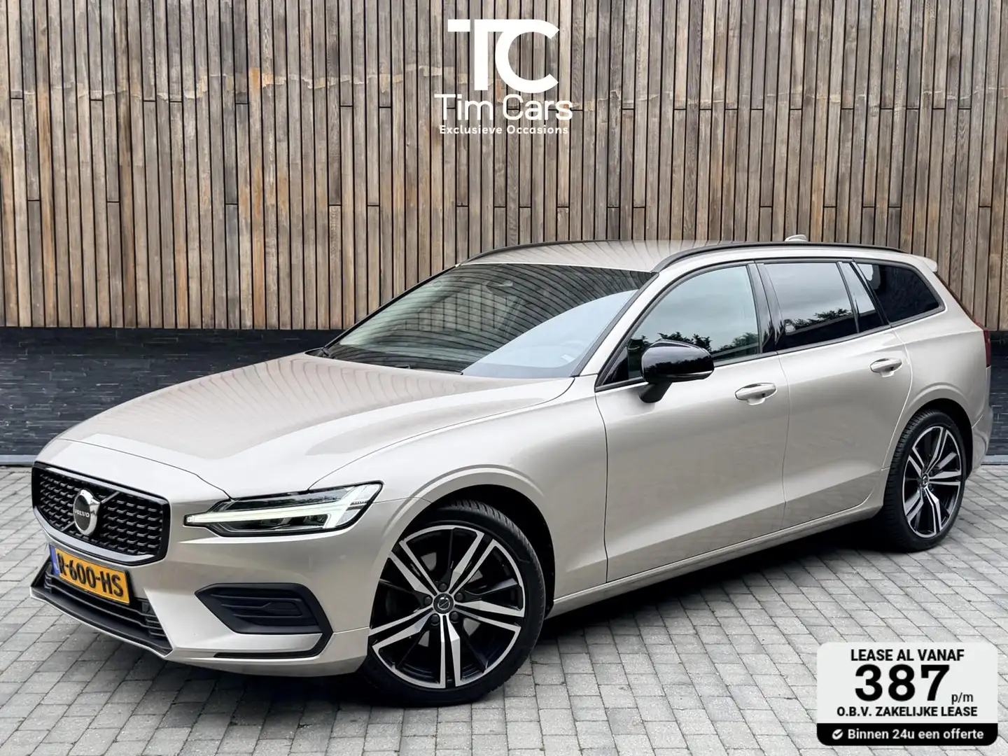 Volvo V60 2.0 B3 Essential Automaat | Google Maps Navigaties Grau - 1