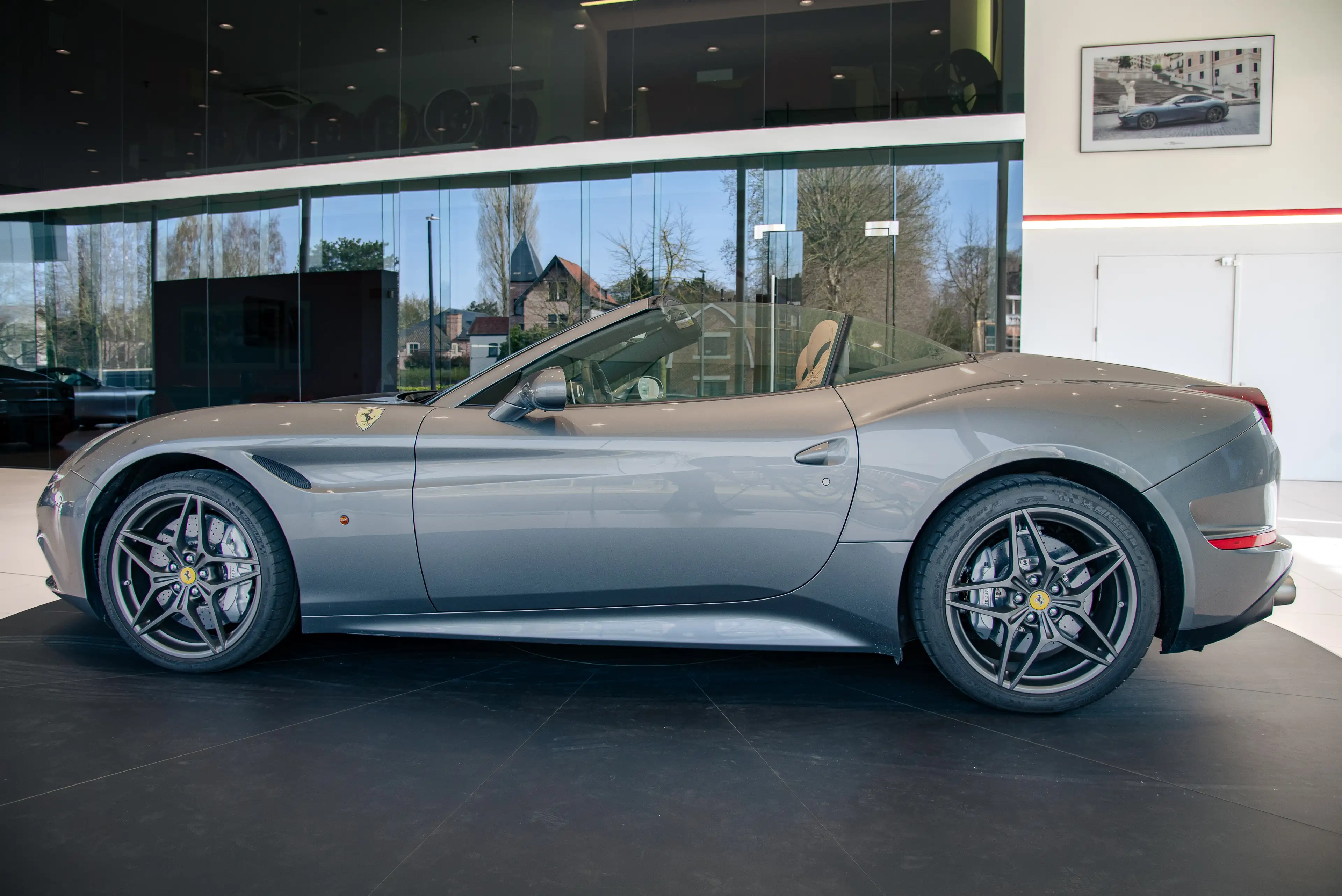 Ferrari California California T | Grigio Ferro Met | Ferrari Approved — photo 7