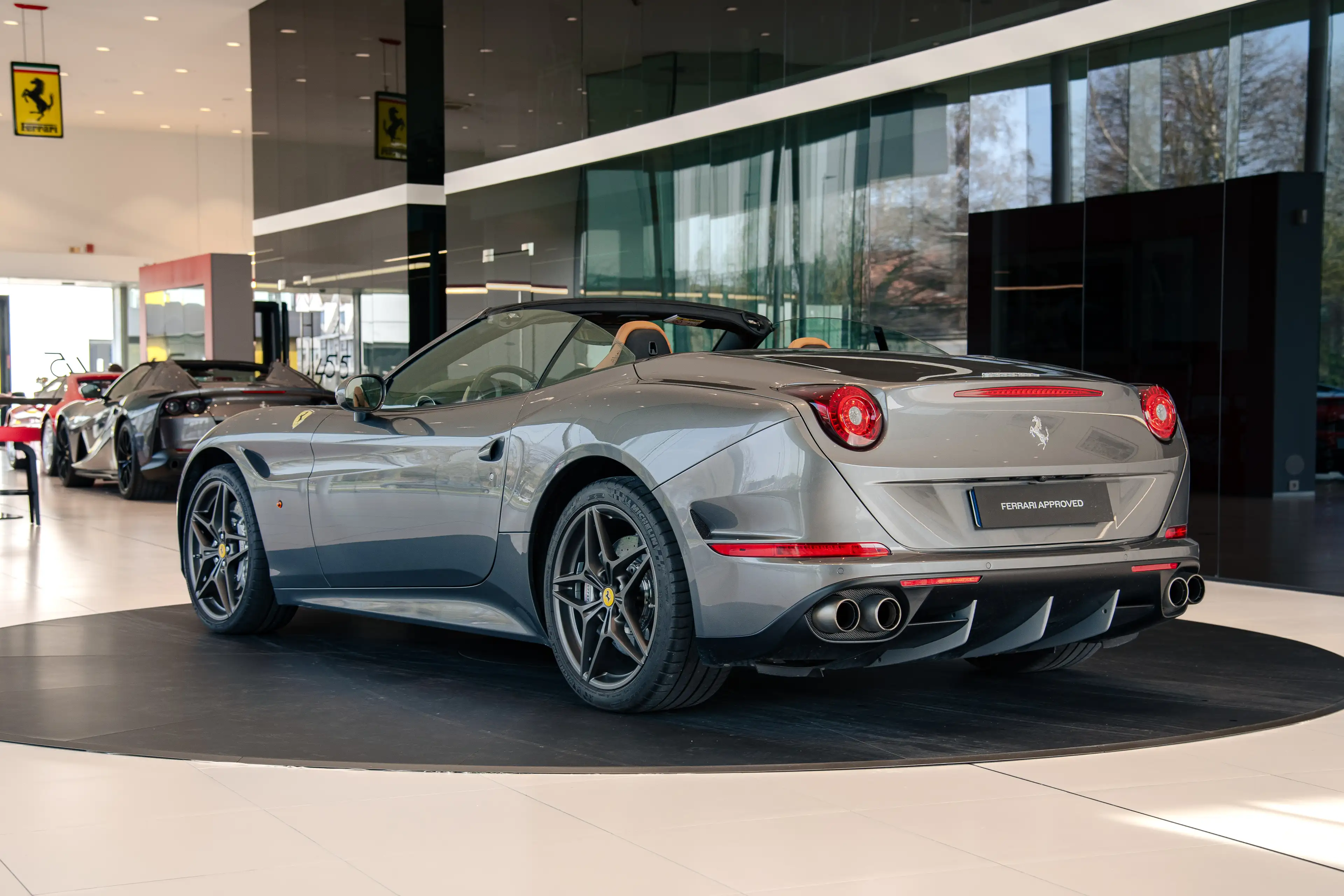 Ferrari California California T | Grigio Ferro Met | Ferrari Approved — photo 6
