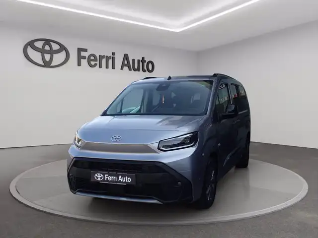 Toyota Proace City verso 1.5d 130cv s&s l2 d lounge 7p.ti