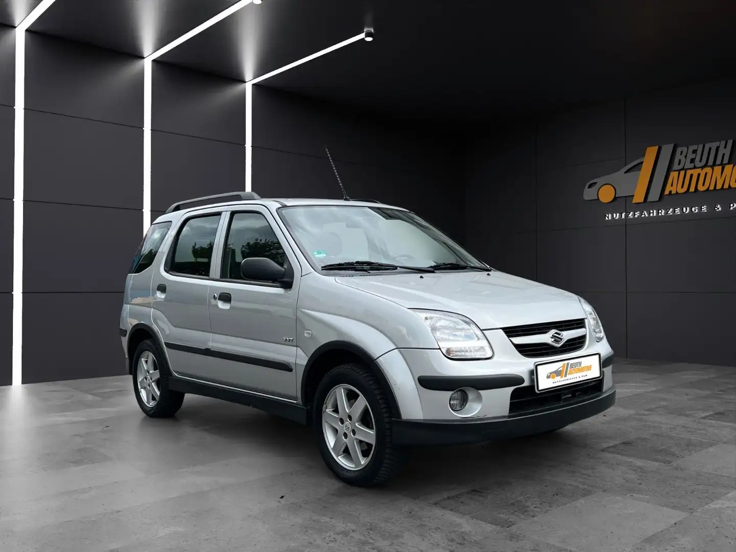 Suzuki Ignis 1.5 Automatik TOP Zustand Kleiner SUV Silber - 2