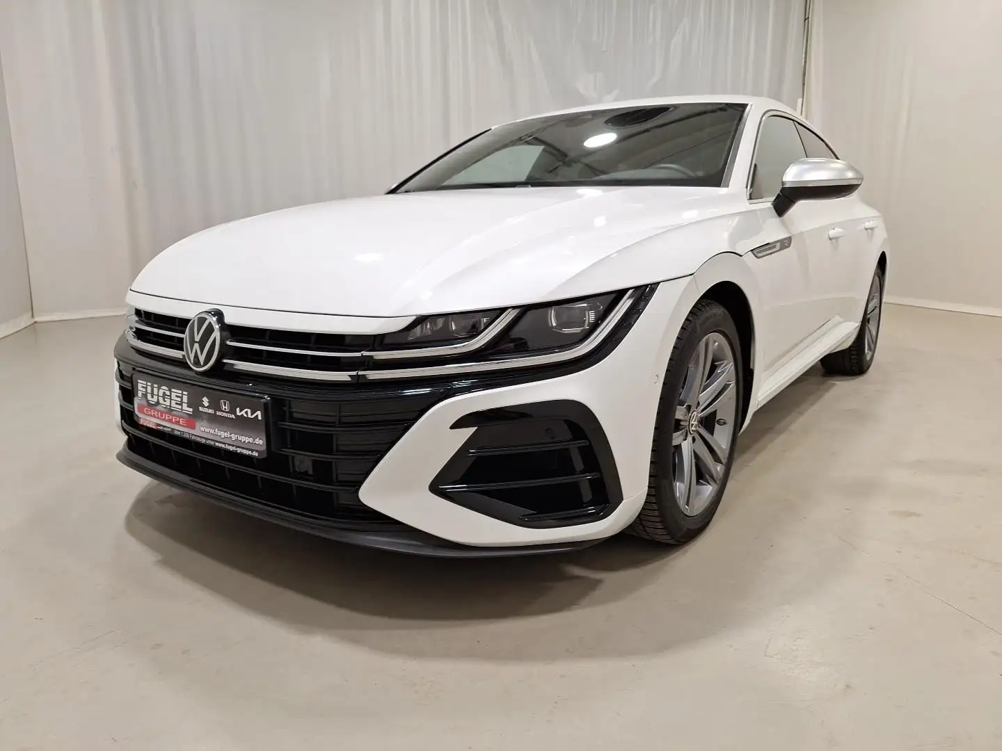 Volkswagen Arteon 2.0 TSI DSG R 4Motion Matrix|Navi|AHK|360° Білий - 2