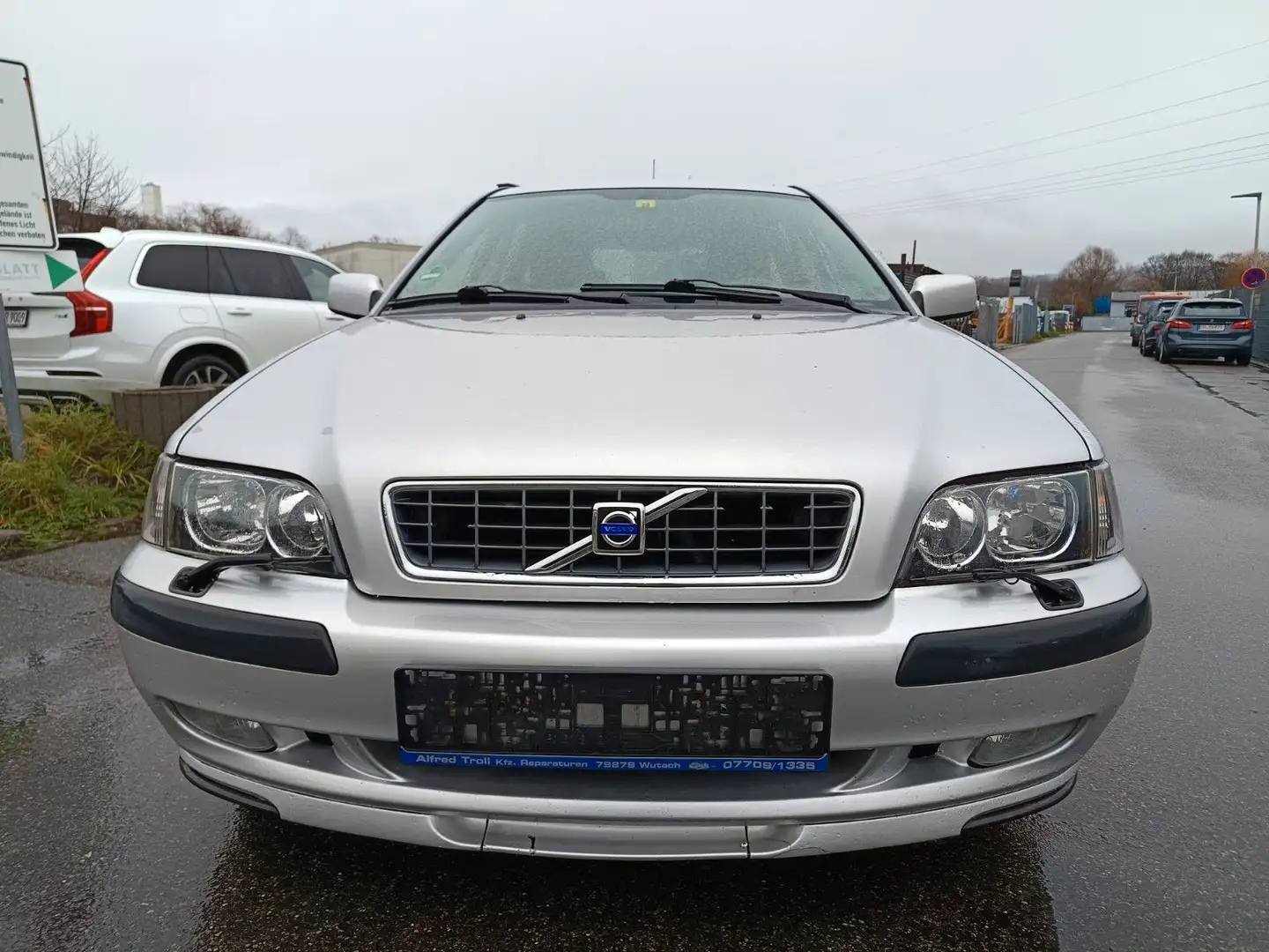 Volvo V40 Silber - 2
