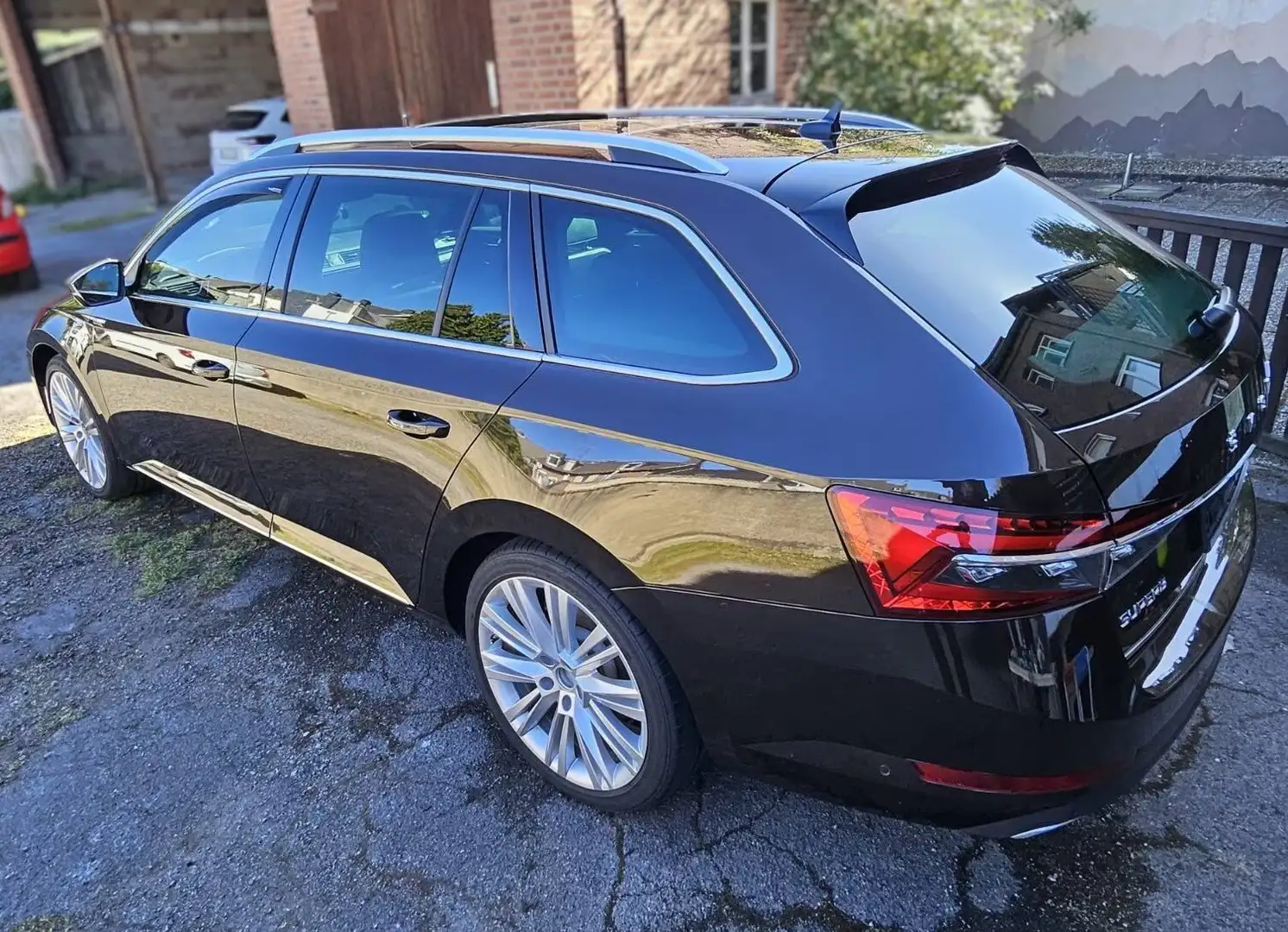 Skoda Superb Superb Combi 1.4 TSI iV DSG L Braun - 2