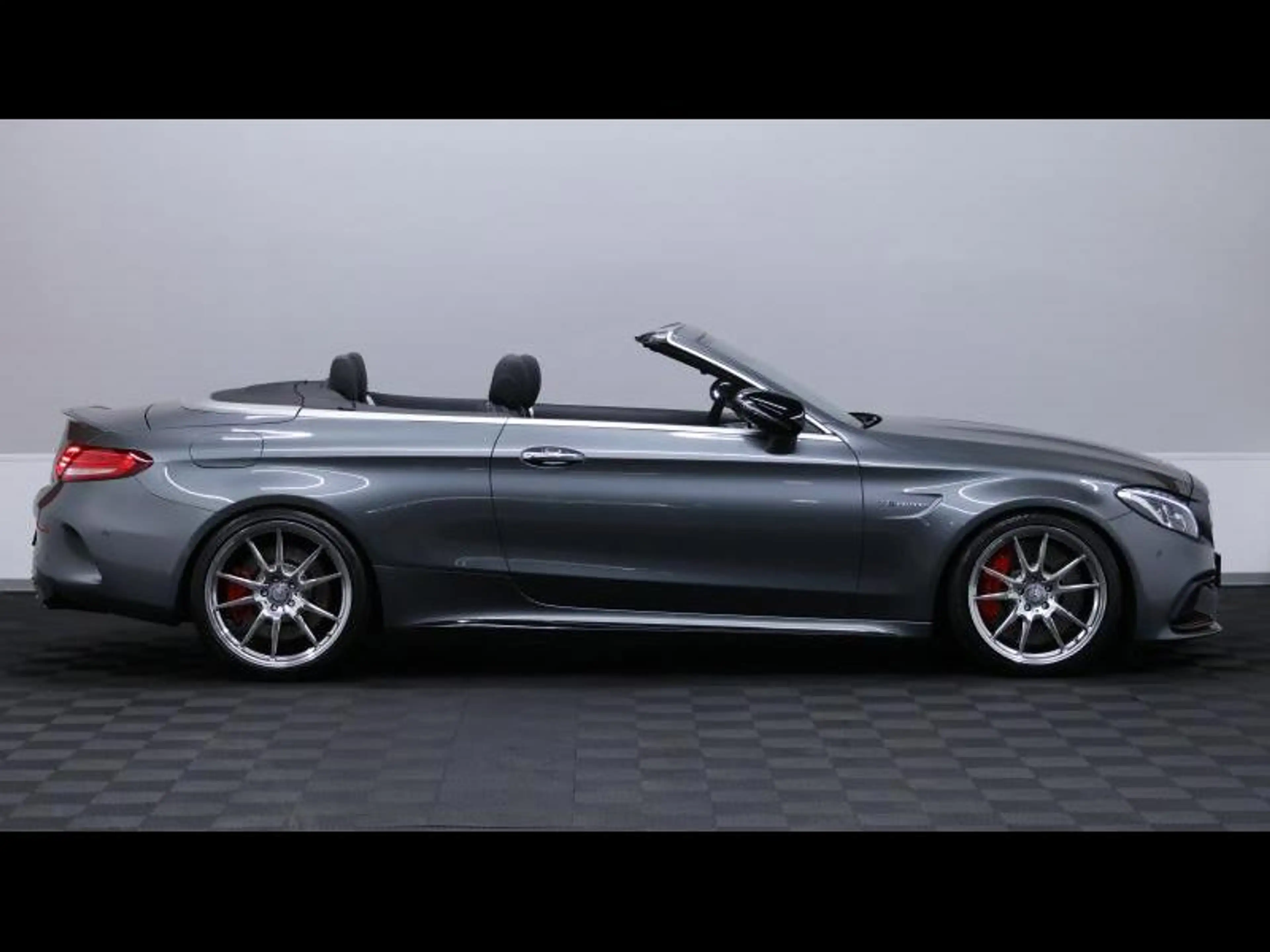 Mercedes-Benz C 63 AMG S AMG Convertible 7g-DCT — photo 10