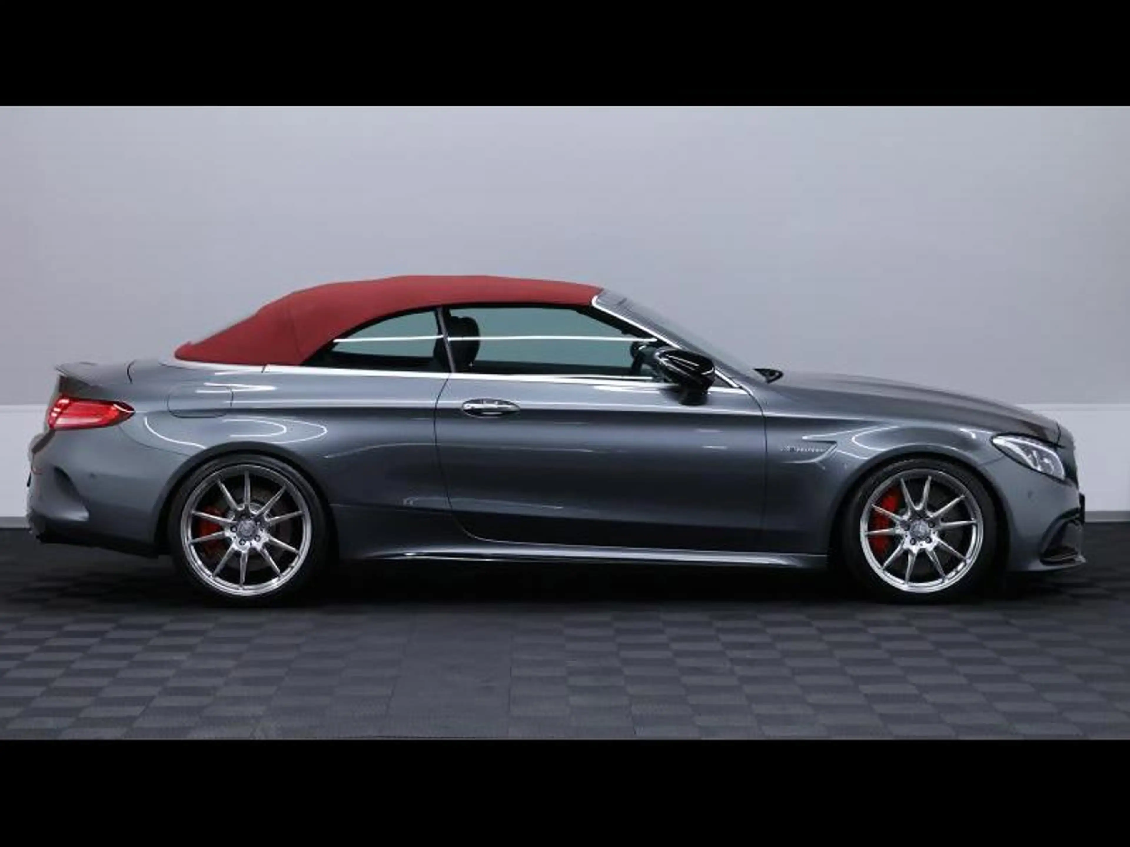 Mercedes-Benz C 63 AMG S AMG Convertible 7g-DCT — photo 12