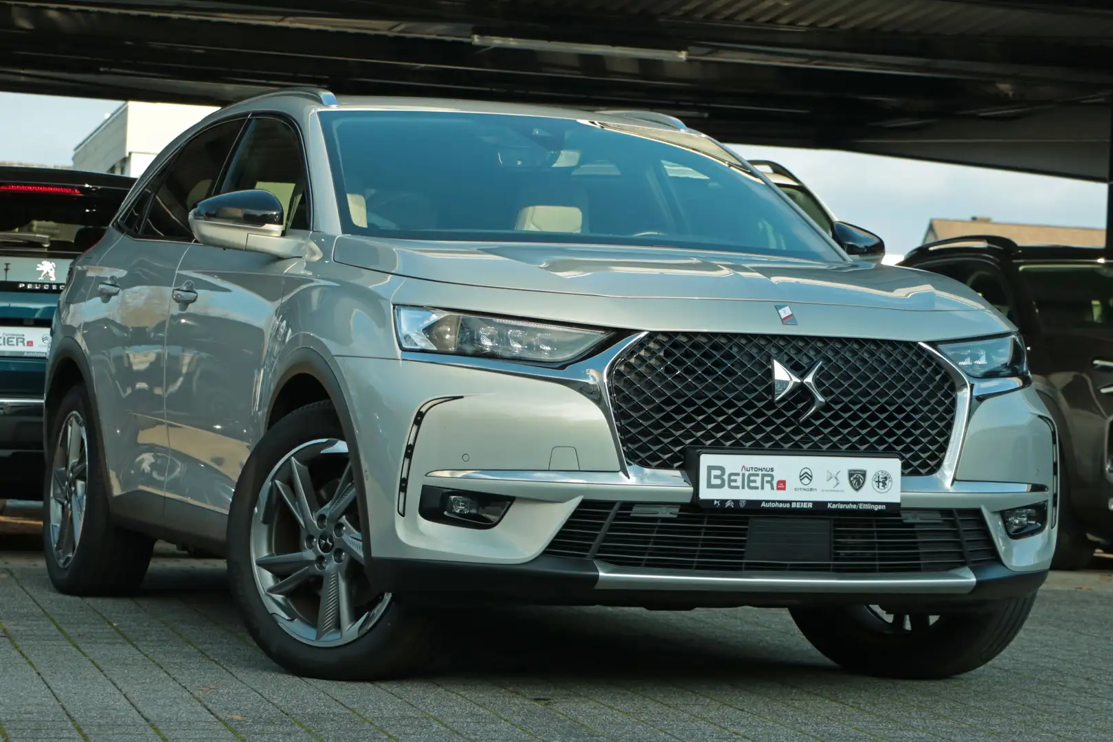 DS Automobiles DS 7 Crossback DS7 Crossback Rivoli Beige - 2