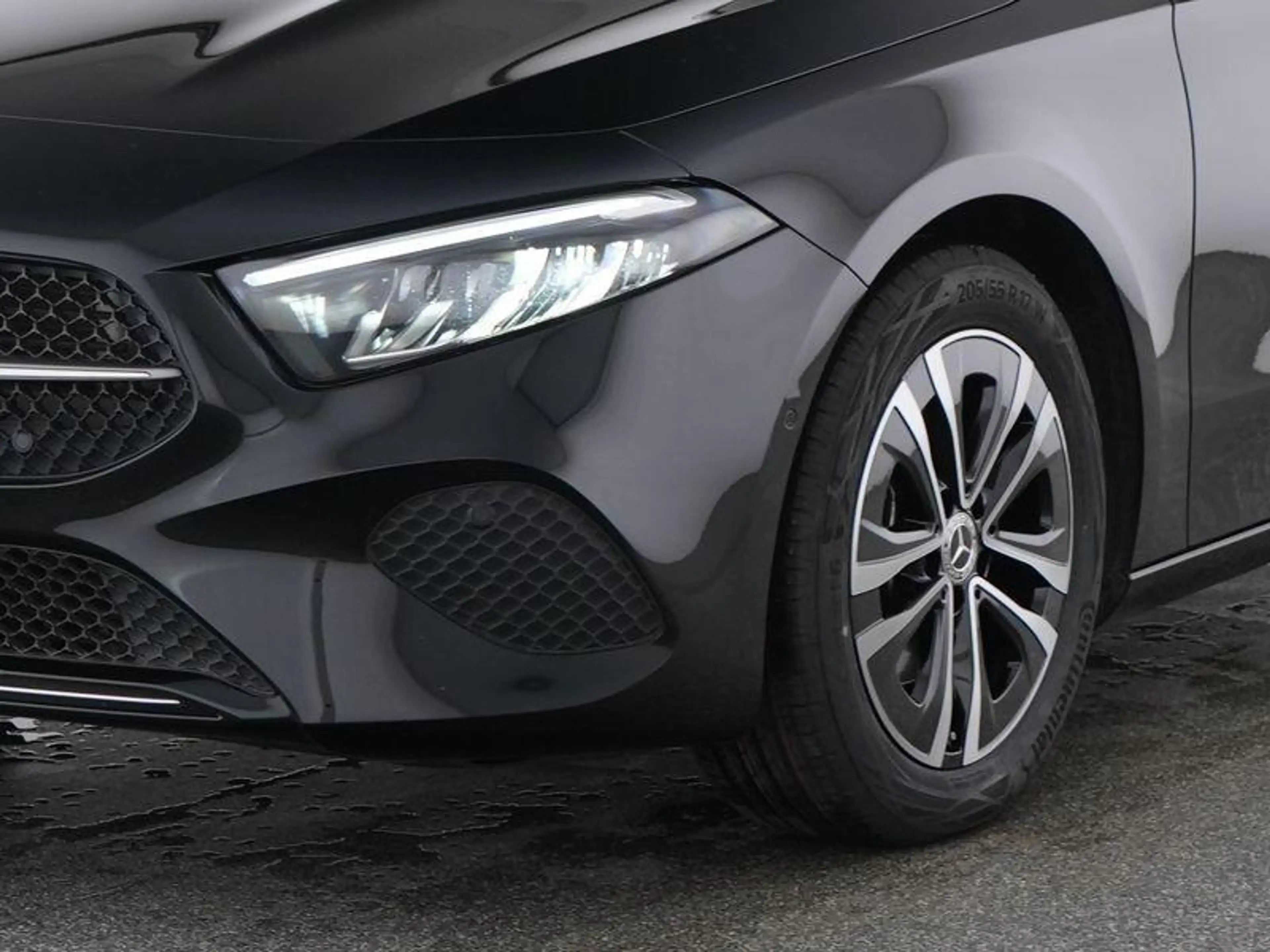 Mercedes-Benz A 180 Hatchback Luxury Line | Smartphone Integratie | Ve — photo 3