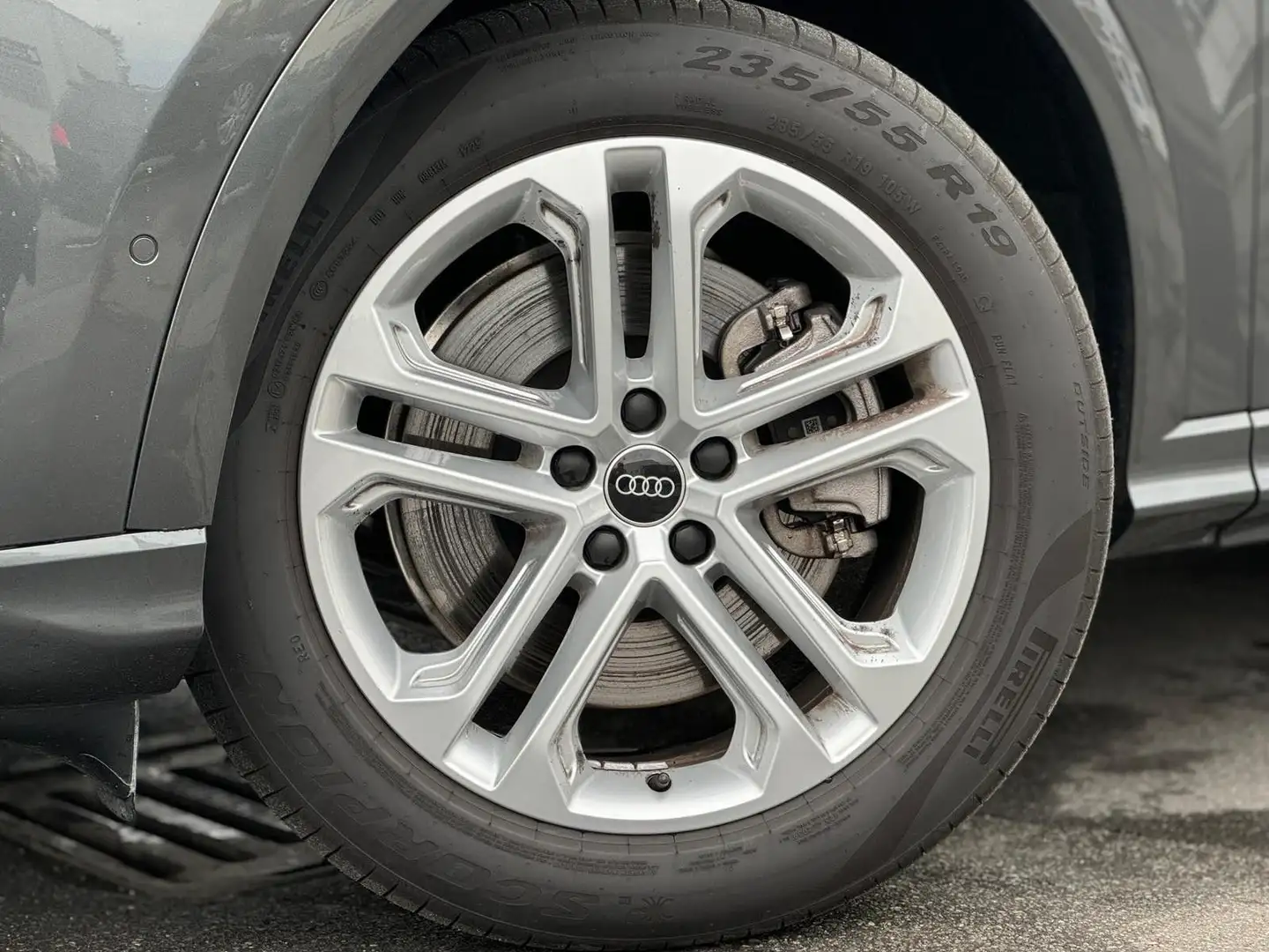 Audi Q5 40TDI QUATTRO 2x S Line MATRIX 360 NEW MODE Grau - 2