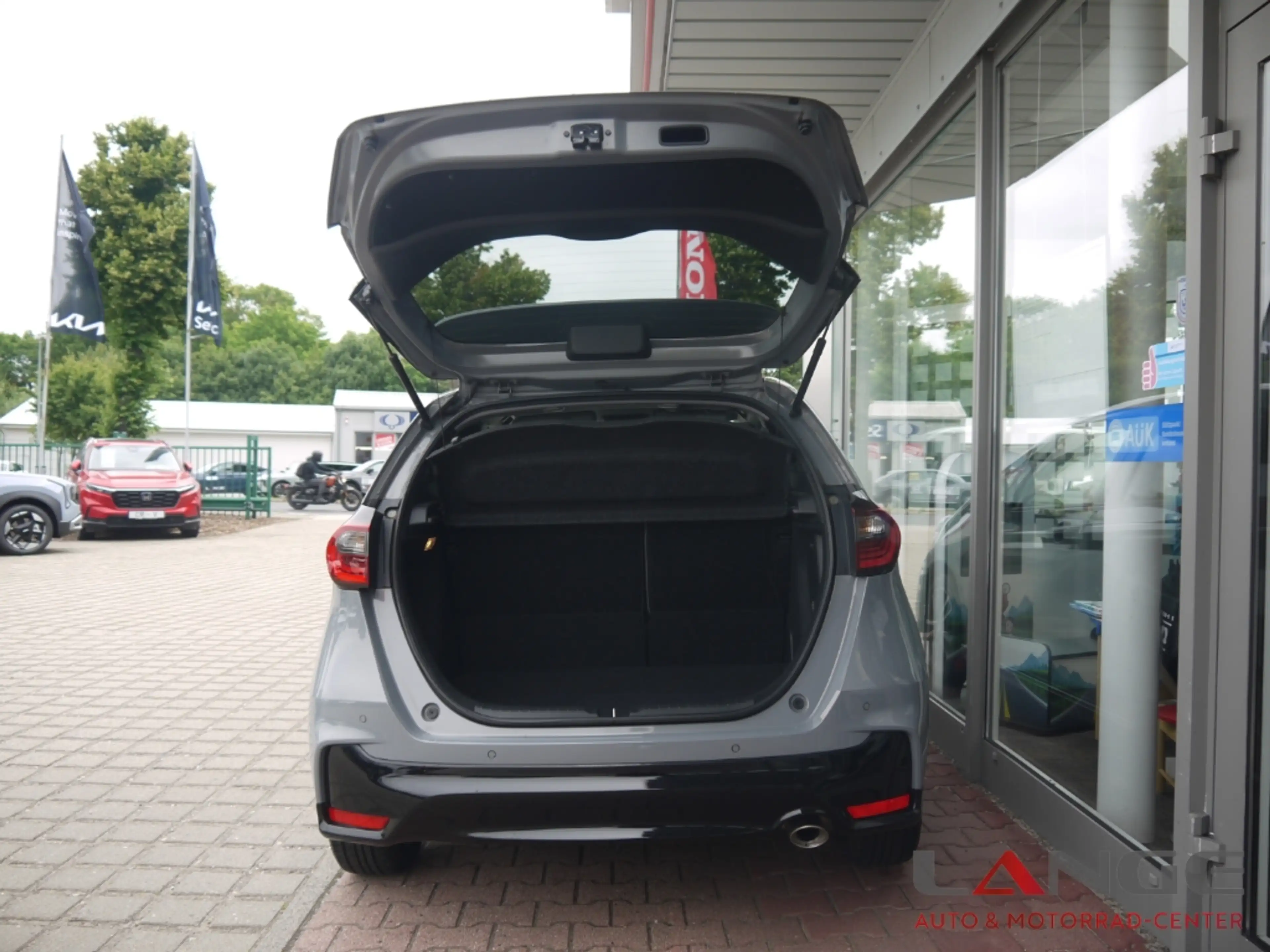 Honda Jazz 1.5 i-MMD Hybrid Advance Sport SHZ Temp Tel.-Vorb. — photo 6