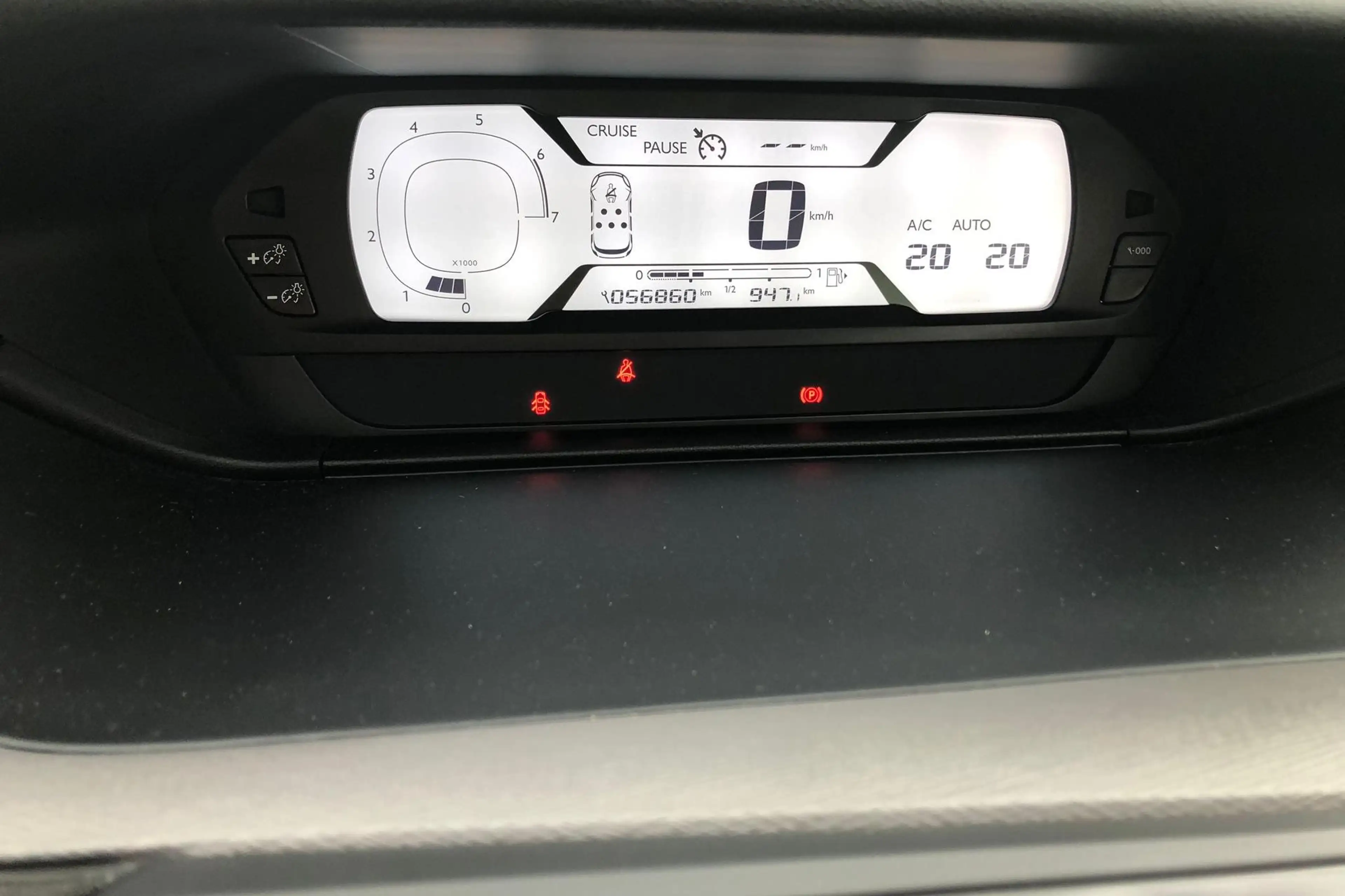 Citroen C4 Picasso 130PK Selection | Parkeersensoren | Navigatie | Cr — photo 14