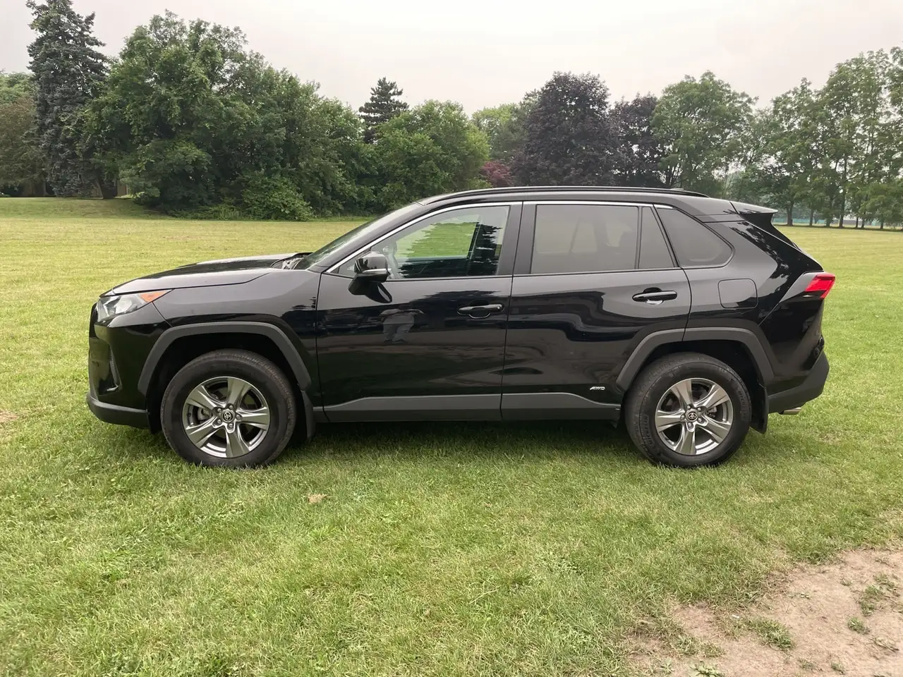 Toyota RAV 4 photo Toyota RAV 4