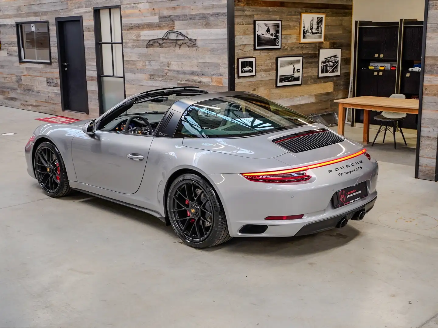Porsche 991 C4 GTS Targa / Manueel shortshift / pré OPF Argent - 2