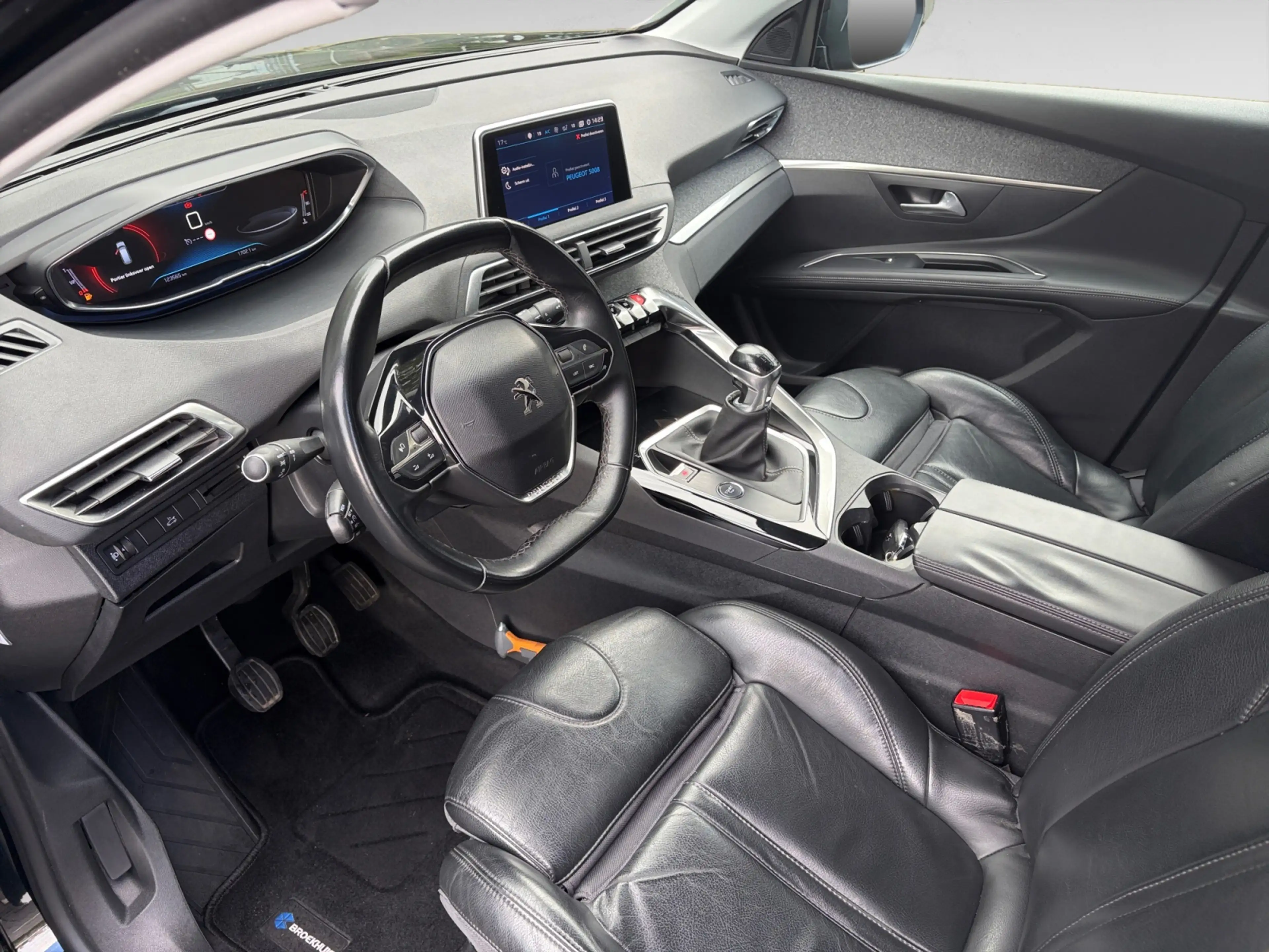Peugeot 5008 1.2 PureTech Blue Lease Premium 7 Persoons | Clima — photo 4