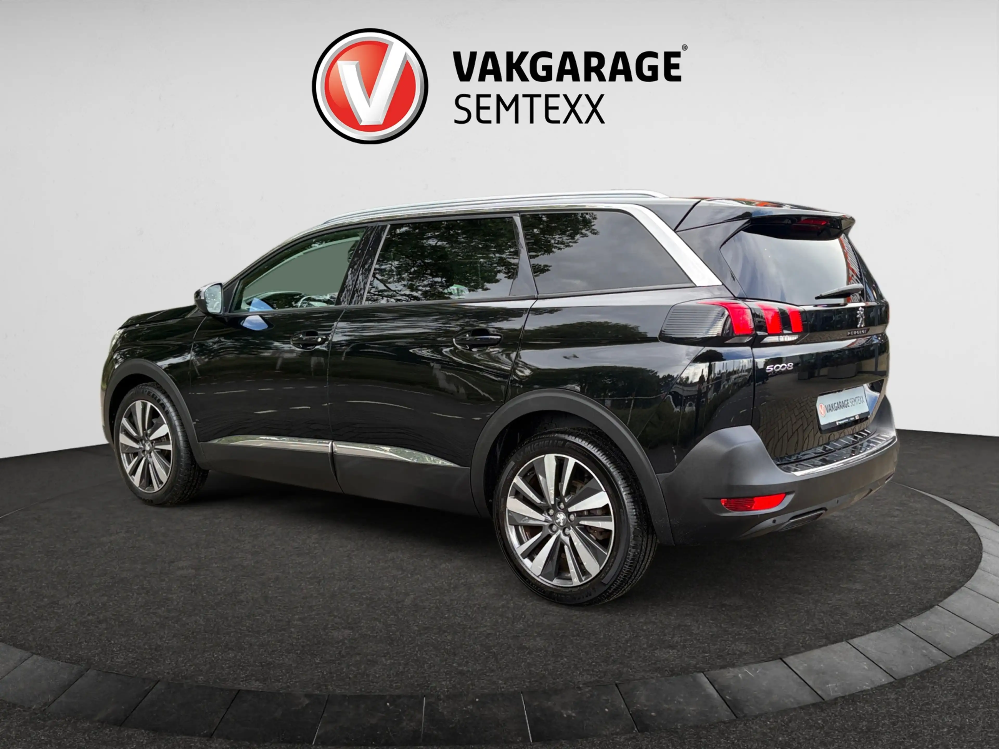 Peugeot 5008 1.2 PureTech Blue Lease Premium 7 Persoons | Clima — photo 3