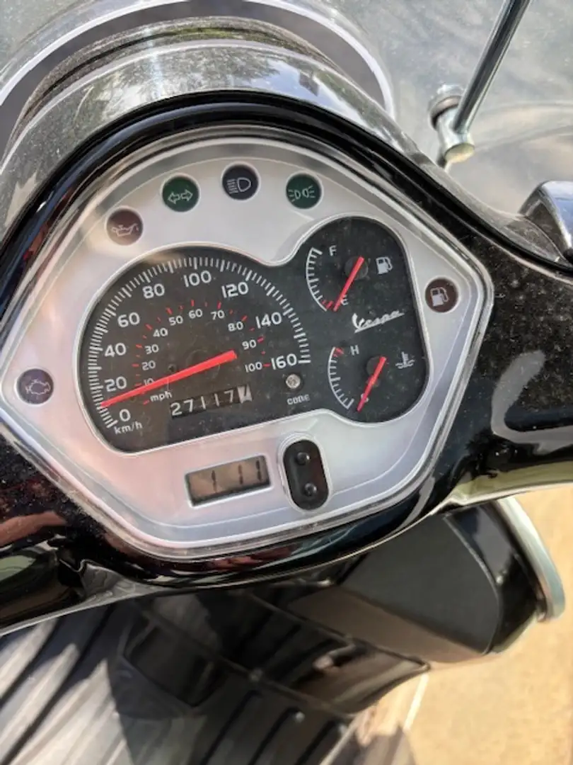 Vespa GTS Touring 300 GTS IE Negro - 1