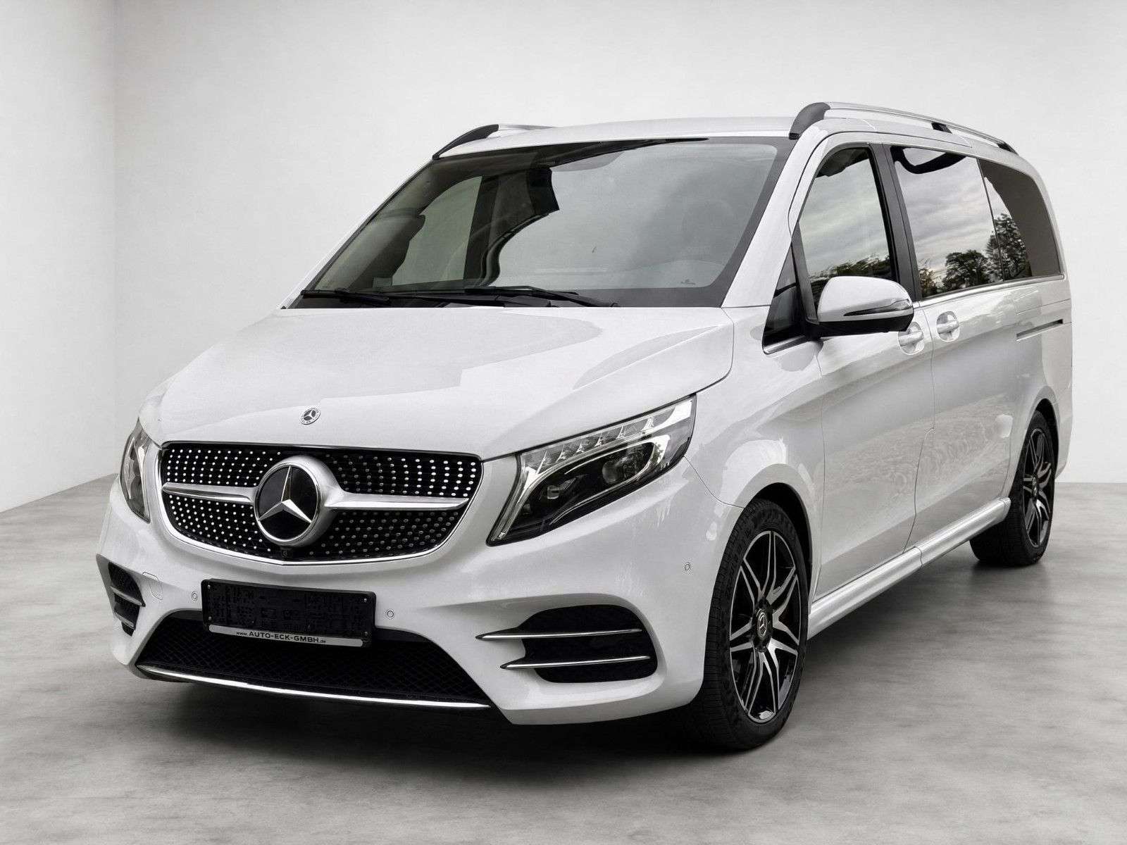 Second hand Mercedes Benz V-Class 300