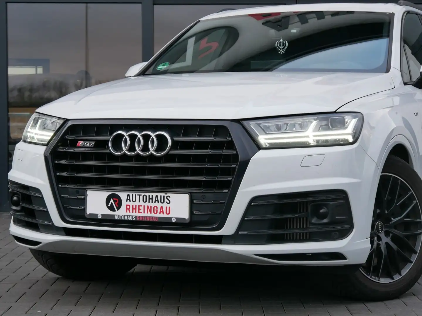 Audi SQ7 4.0 TDI quattro 7-SITZE! AHK! PANO! Weiß - 2