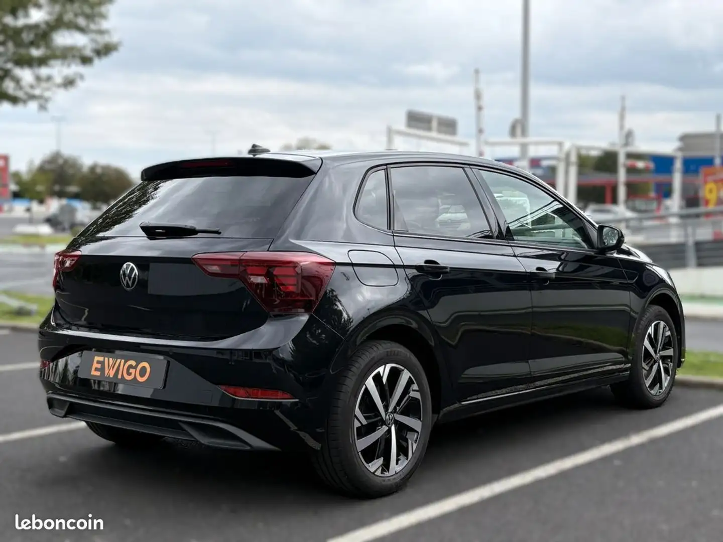 Volkswagen Polo 1.0 tsi 95ch life plus garantie constructeur 24 mois Negro - 2