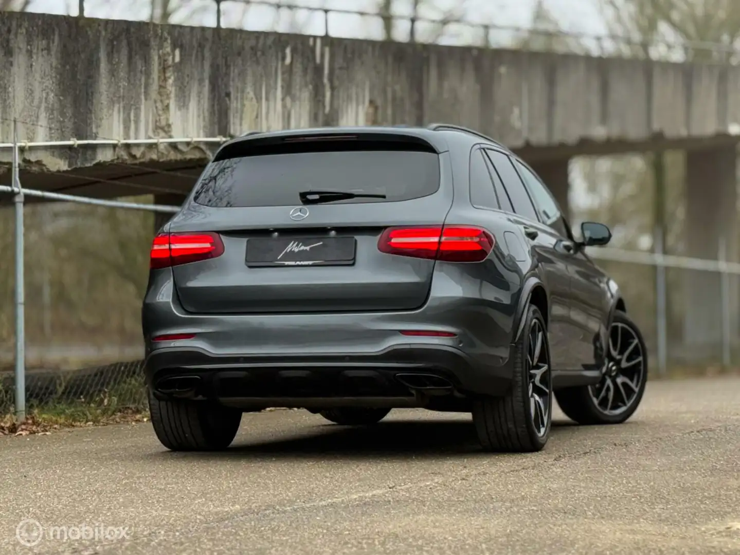 Mercedes-Benz GLC 43 AMG 4MATIC | Pano | Memory | Carbon Grijs - 2