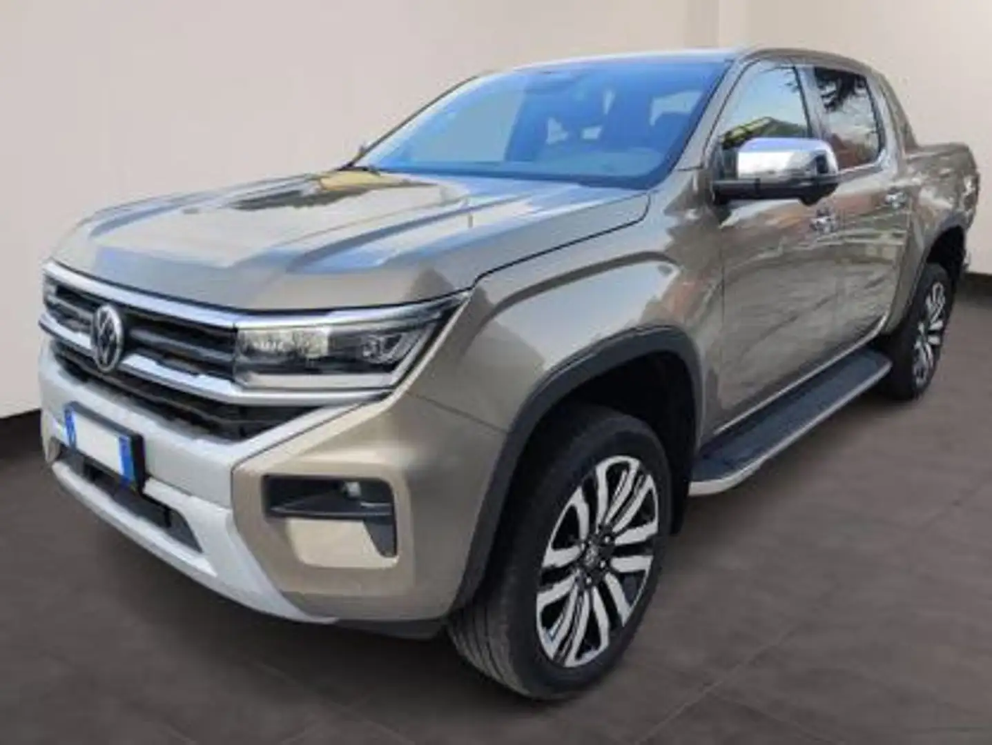 Volkswagen Amarok 3.0 tdi V6 Aventura 4motion auto Béžová - 1