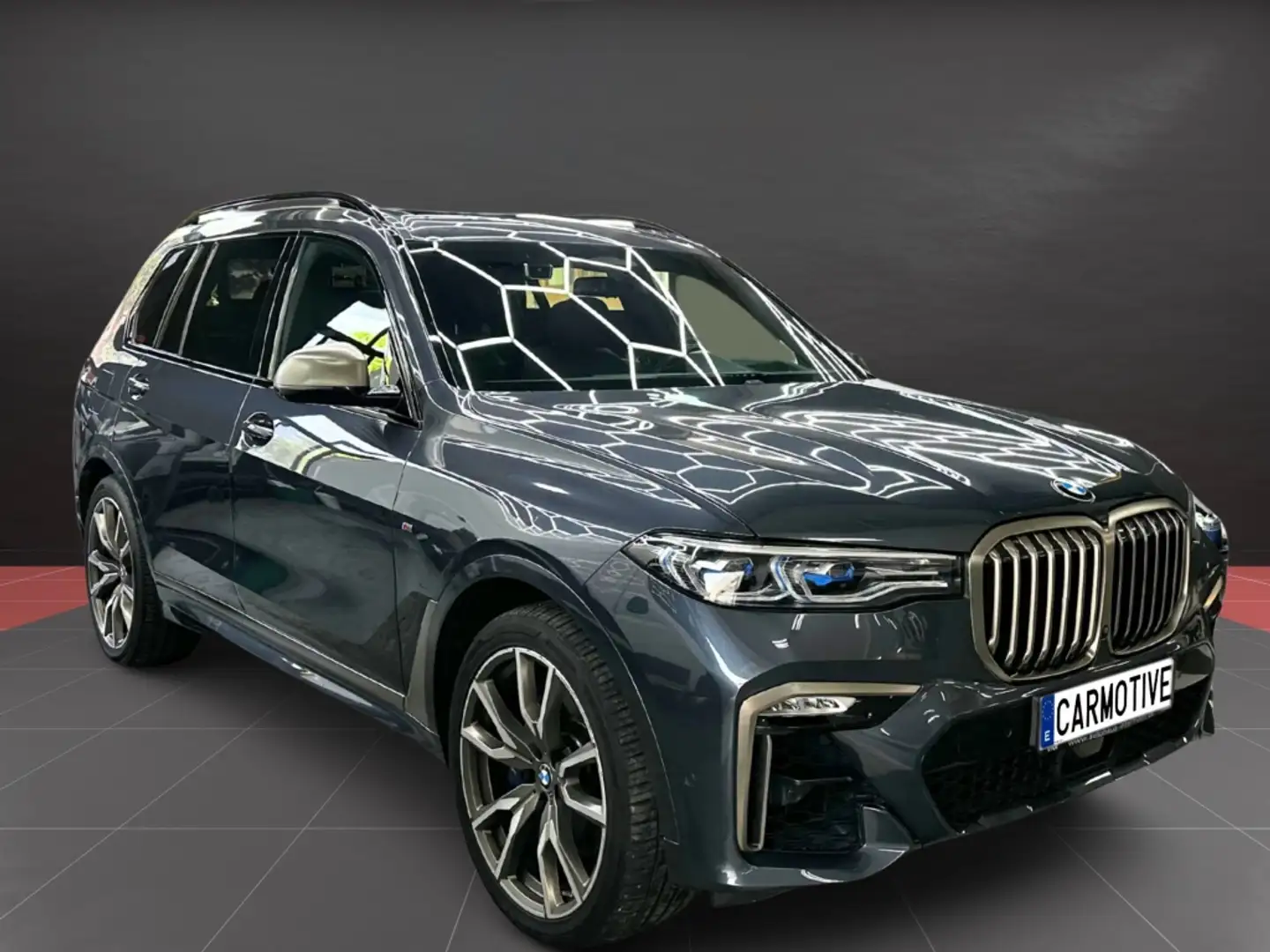 BMW X7 M50dA Modrá - 1