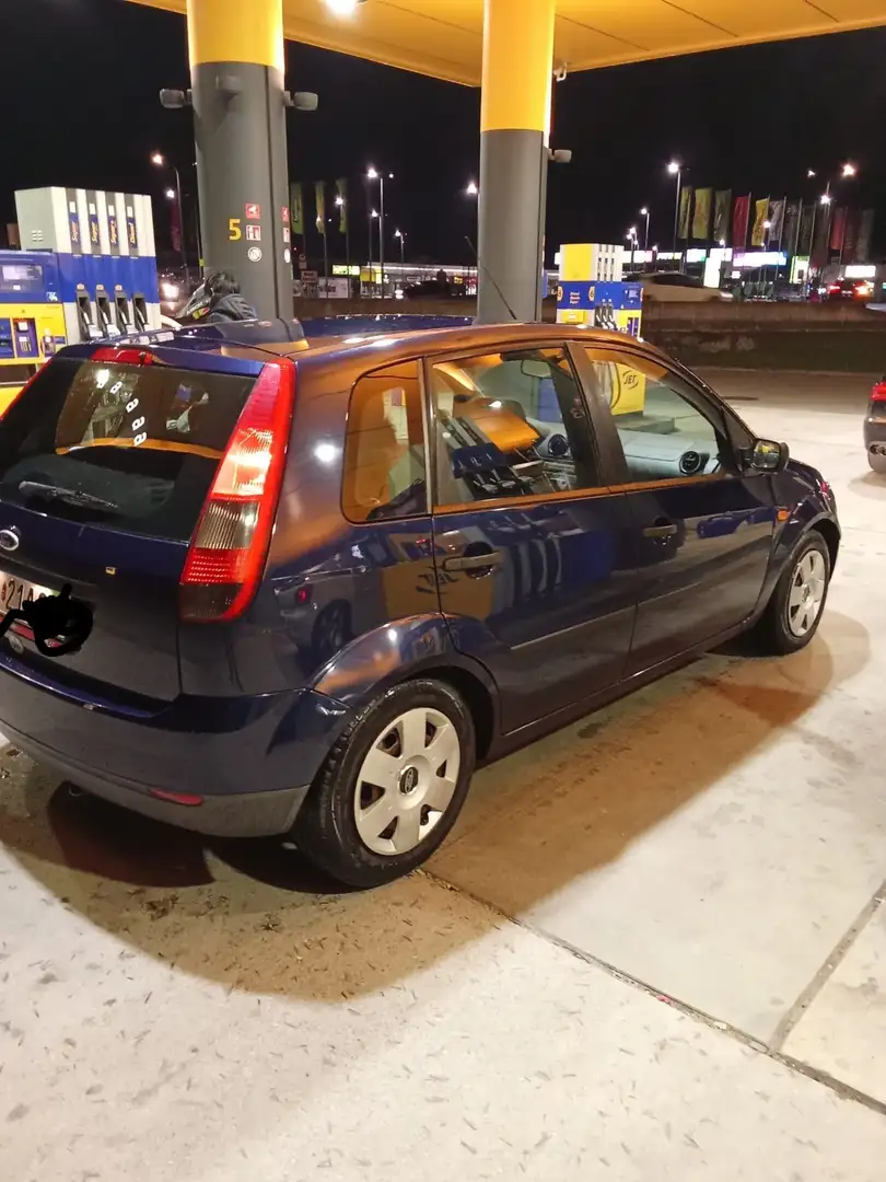 Ford Fiesta 1.3 Trend Blau - 2