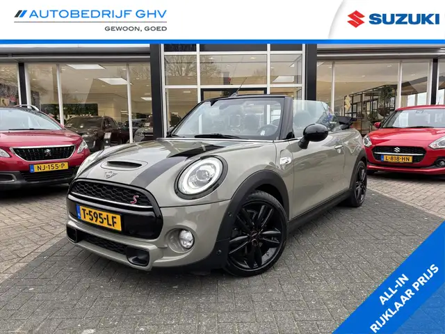MINI Cooper S Cabrio Mini (f57) 2.0 192pk Knightsbridge Automaat | Veel