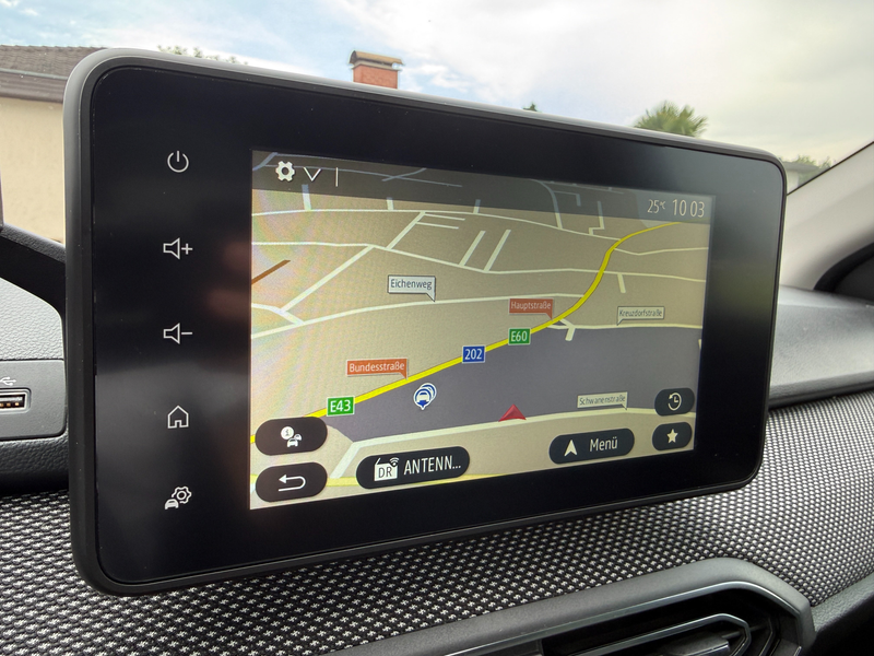 Dacia Jogger Extreme TCe 110 7-Sitzer Navi Kamera — photo 12