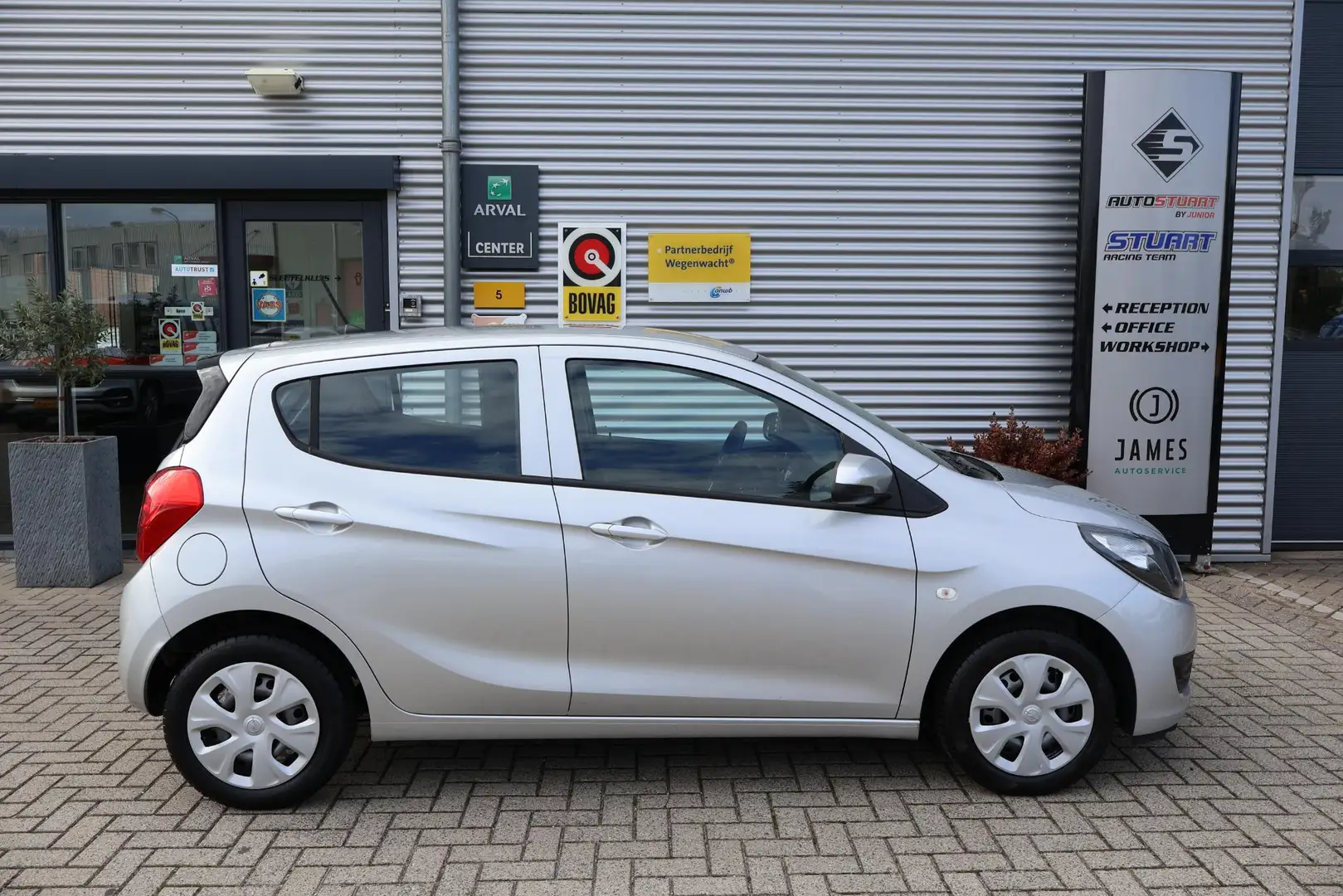 Opel Karl 1.0 FLEX Edition 1e Eigenaar | Dealer Onderh | NL- Grijs - 2