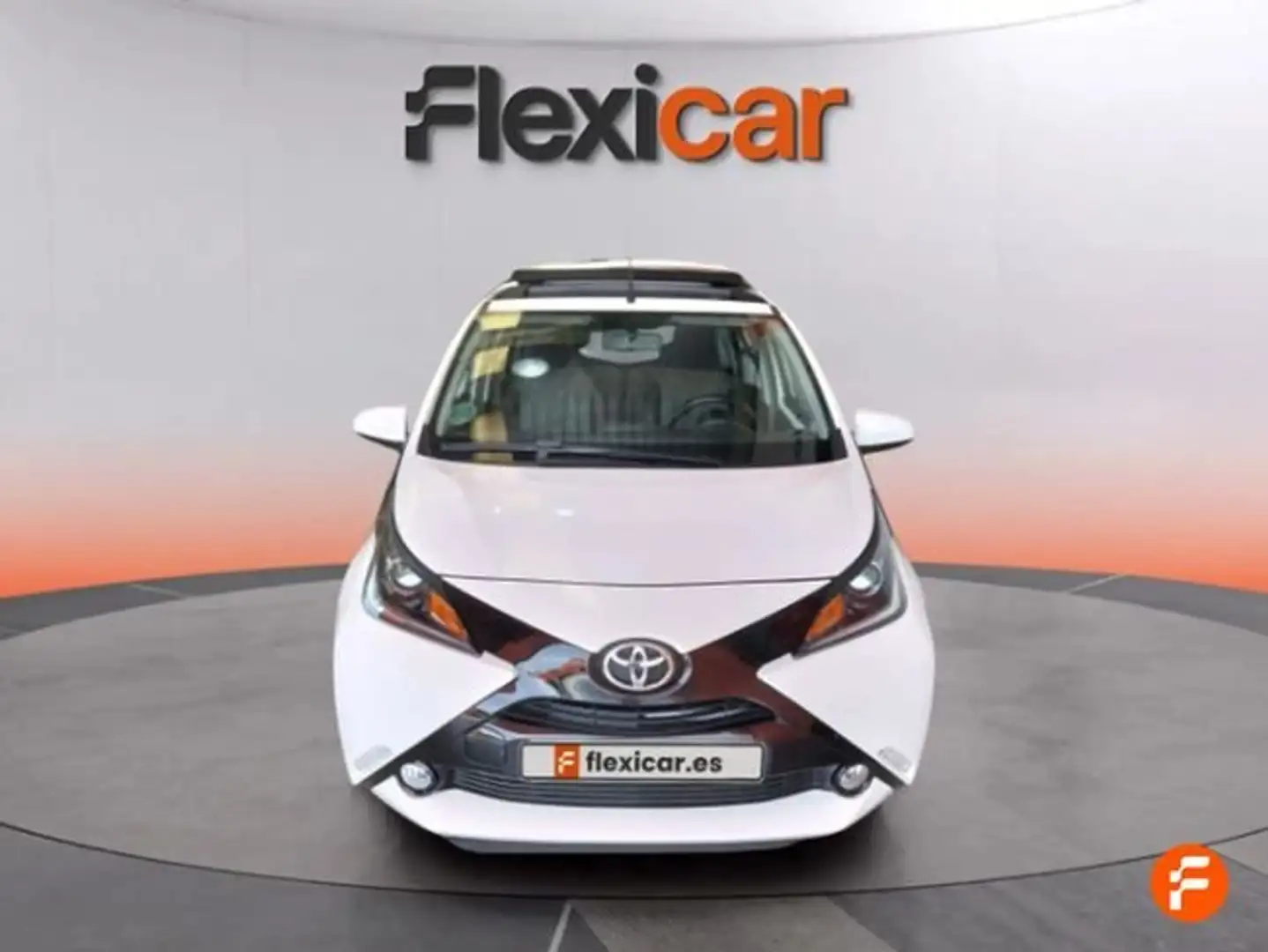 Toyota Aygo 1.0+70+x-cite Blanco - 2