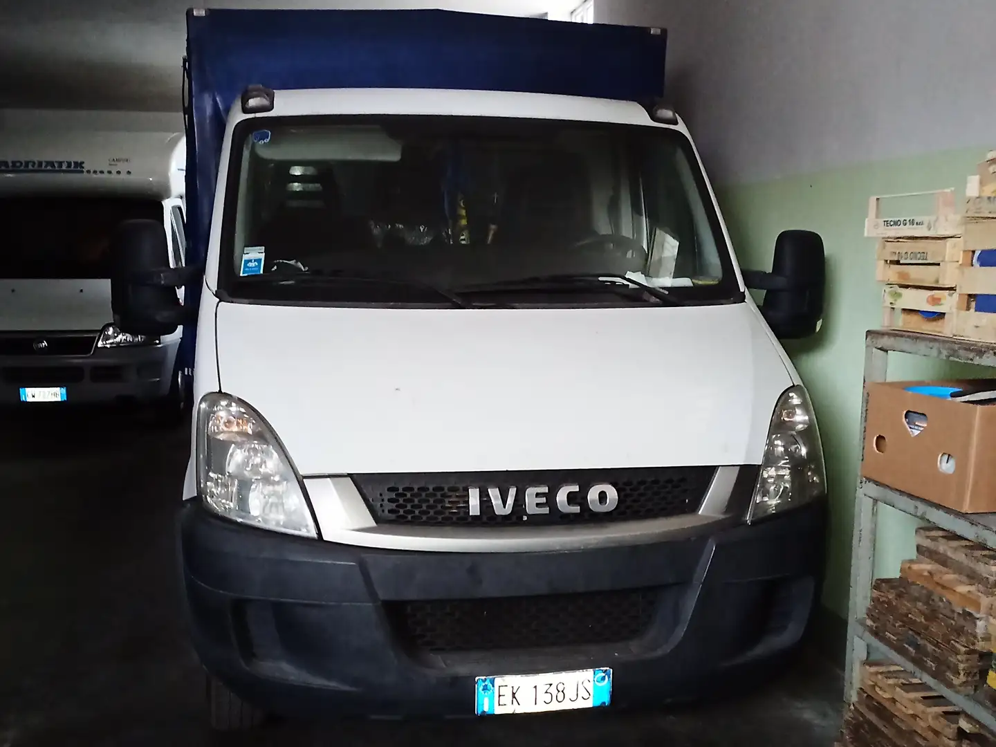 Iveco Daily White - 1