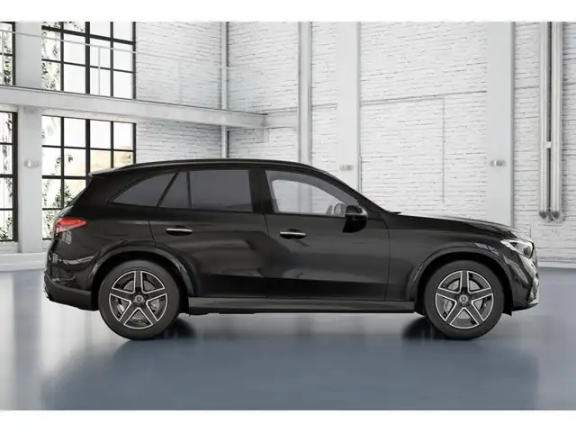 Mercedes-Benz GLC view 5