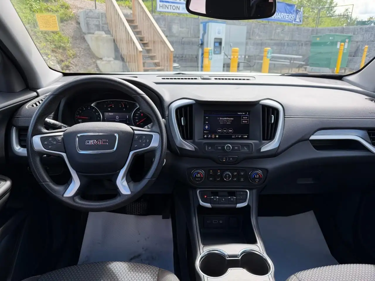 GMC Terrain photo GMC Terrain