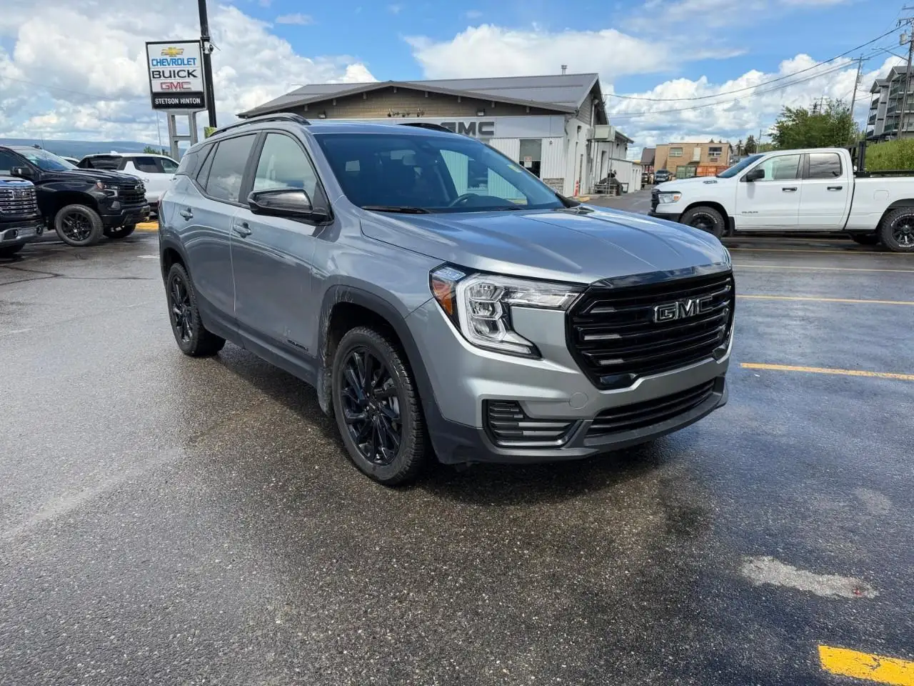 GMC Terrain photo GMC Terrain