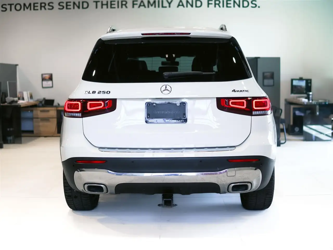 Mercedes-Benz GLB photo Mercedes-Benz GLB