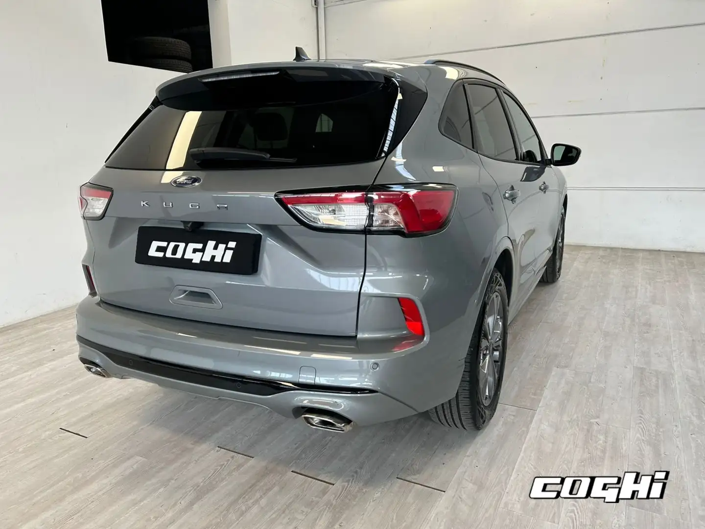 Ford Kuga 1.5 EcoBoost 150 CV 2WD ST-Line Grigio - 2
