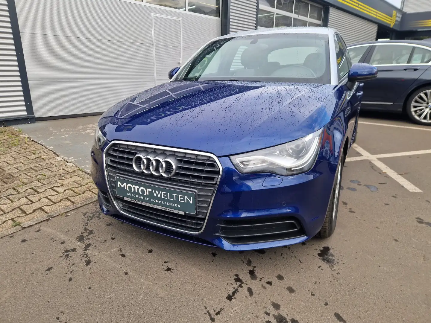 Audi A1 Sportback1.2 TFSIAttraction 1.2 TFSI EU5 Attractio Blau - 2