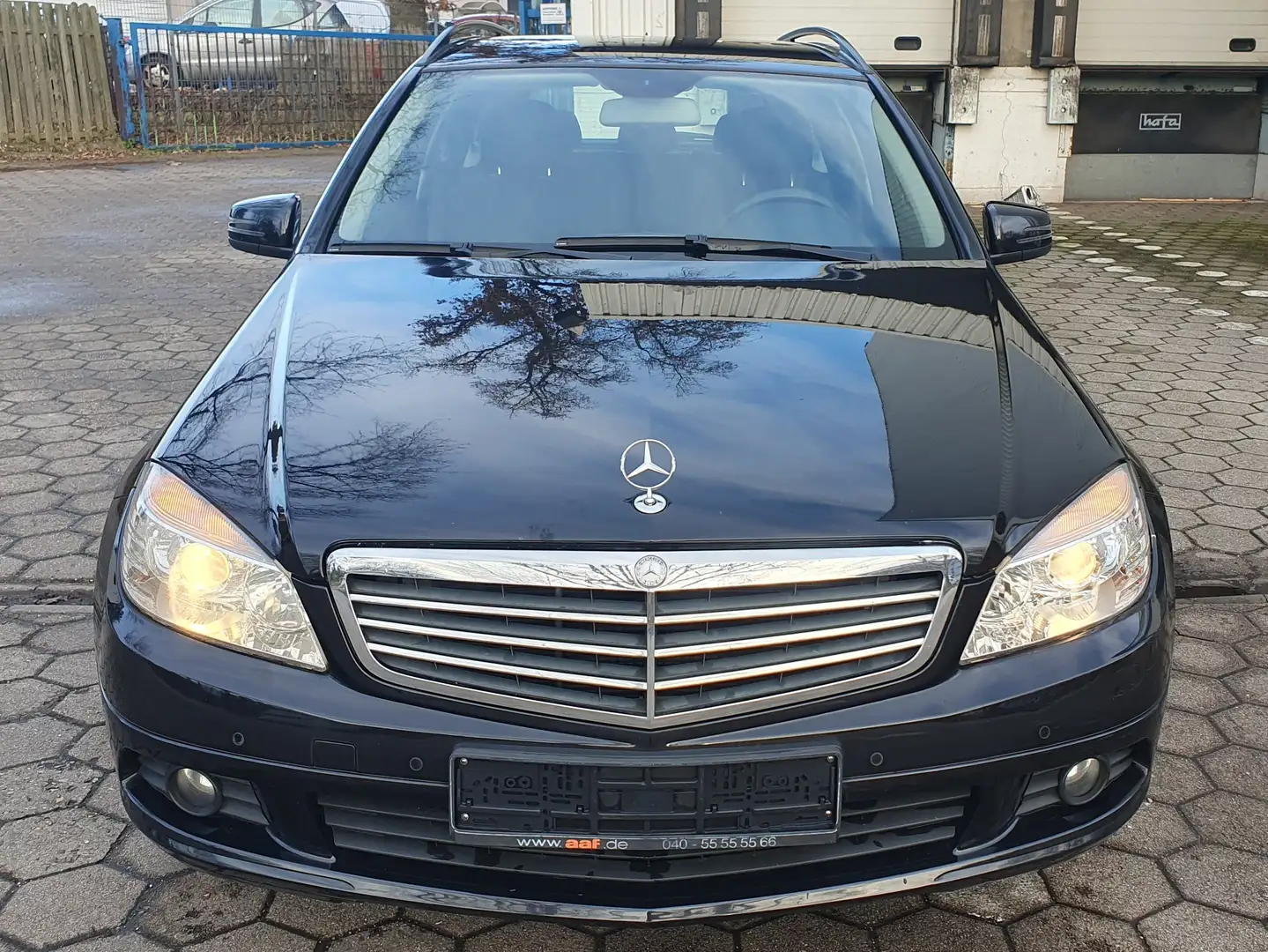 Mercedes-Benz C 220 C 220 T CDI BlueEfficiency, 2 Hand Schwarz - 2