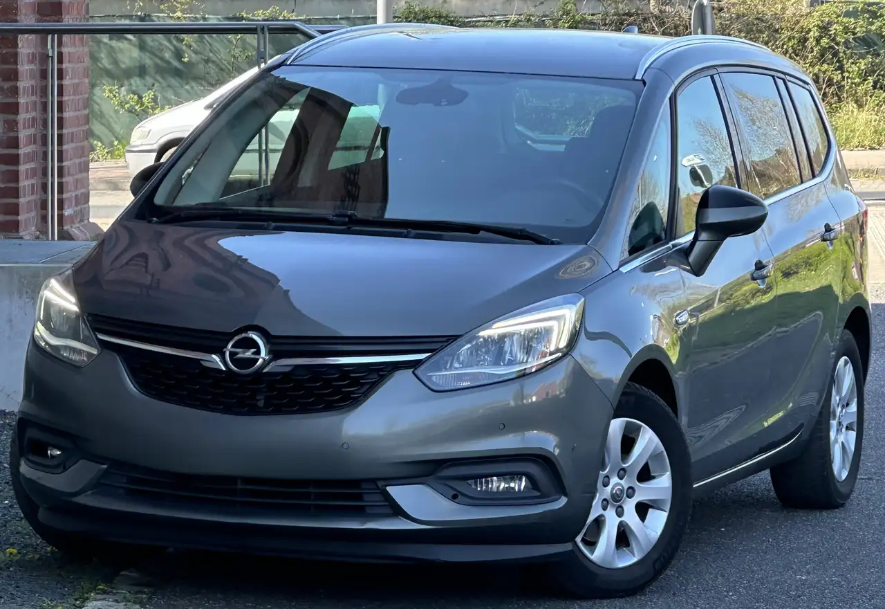 Opel Zafira Tourer