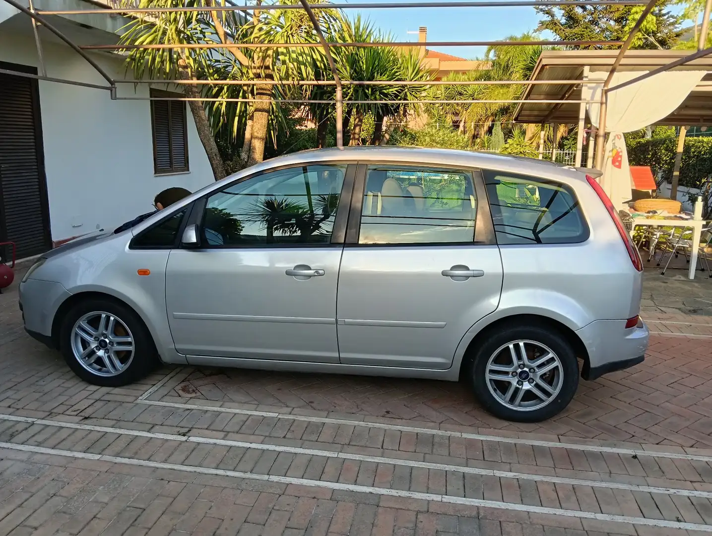 Ford Focus C-Max - 1