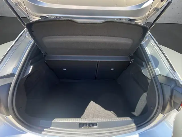 Opel Corsa view 7