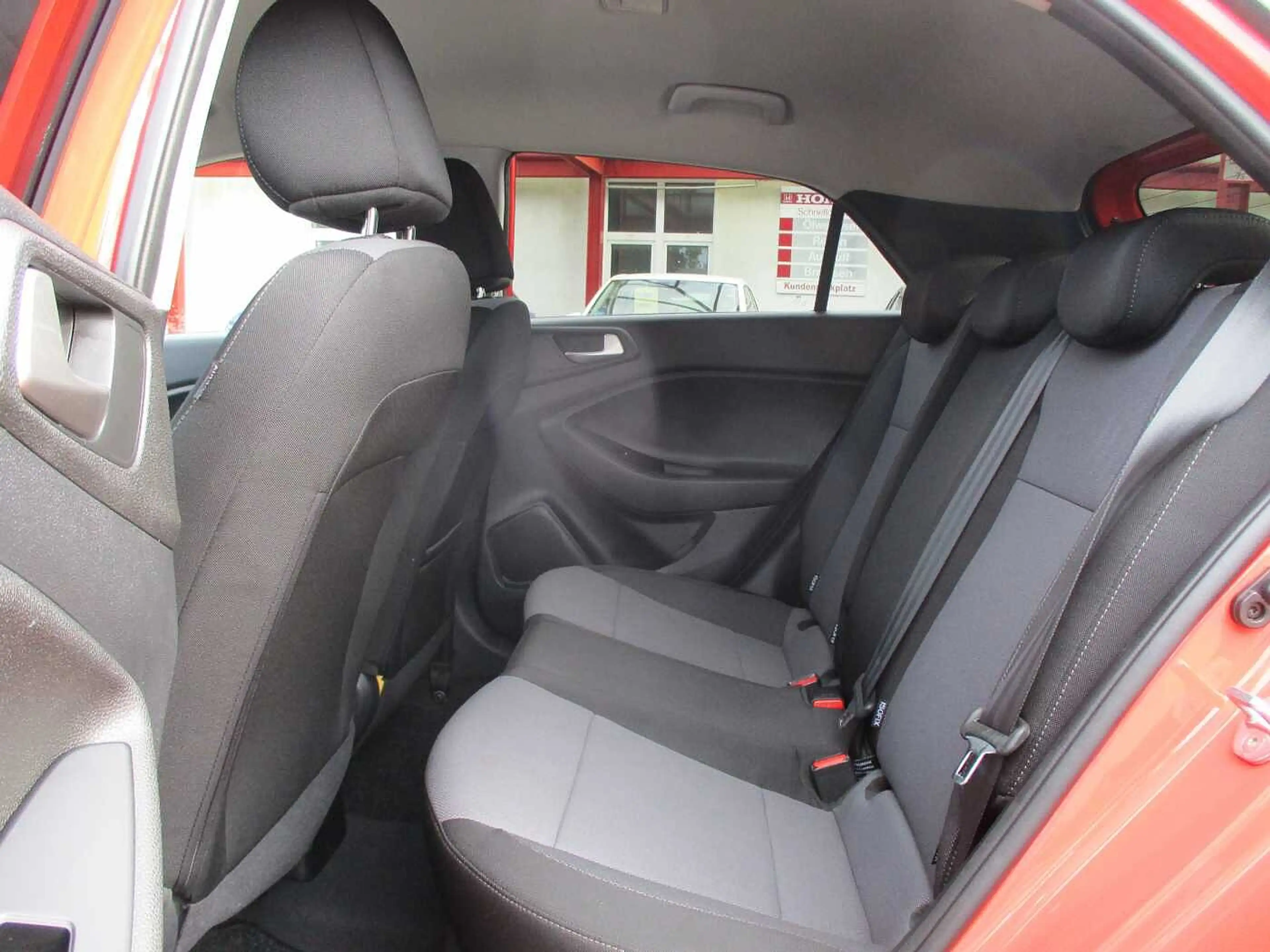 Hyundai i20 blue T-GDI YES! *Kamera*Sitzhzg.*Tempomat — photo 11