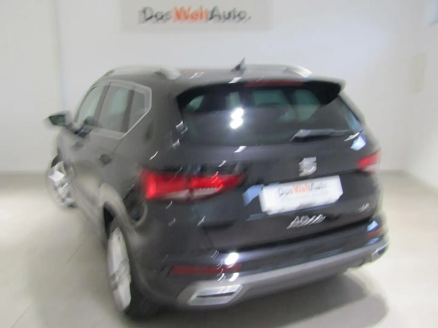 SEAT Ateca 1.5 EcoTSI S&S FR DSG Negro - 2