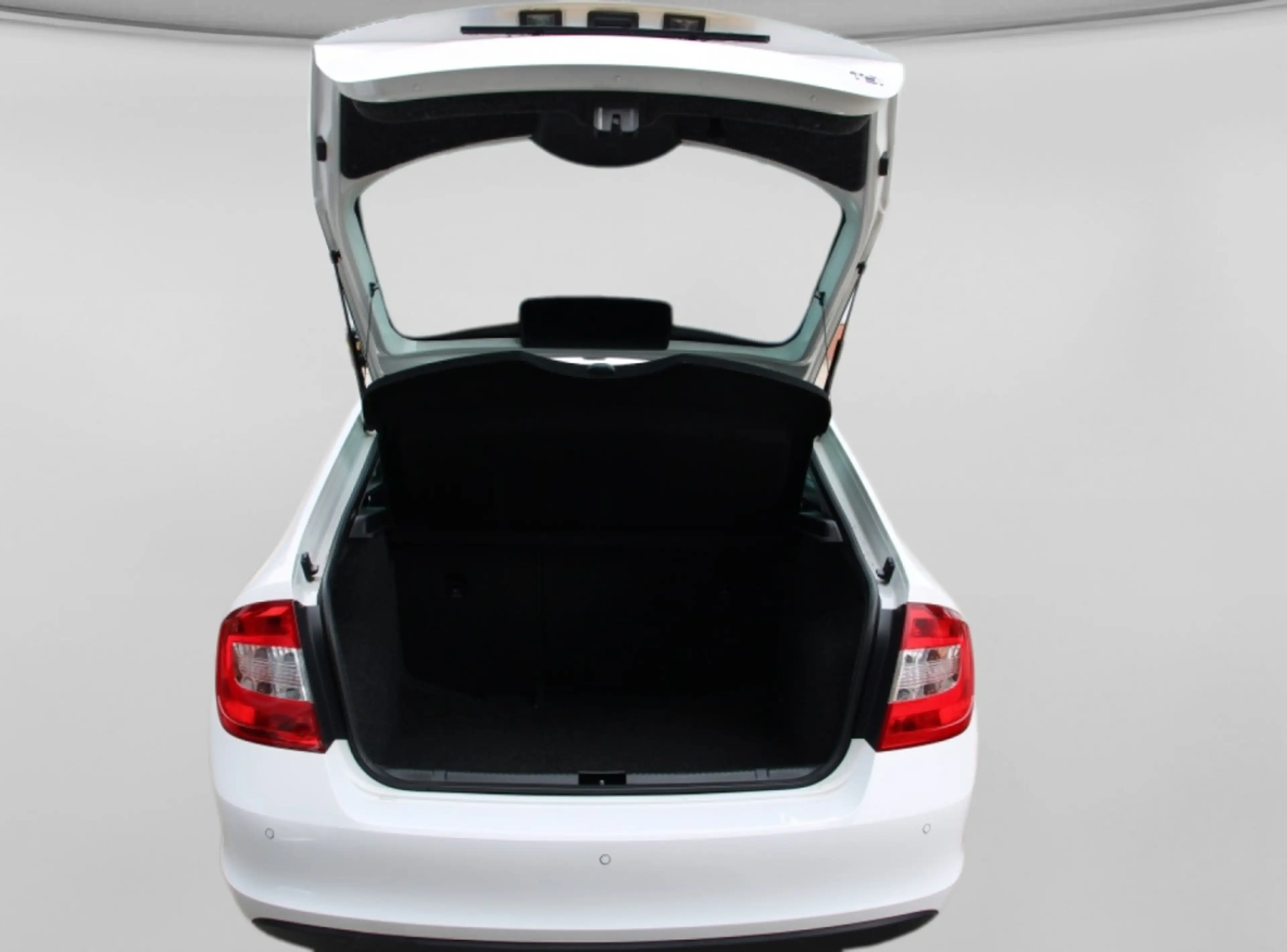 Skoda Rapid/Spaceback 1.2 TSI Grt Eleg Bns — photo 7