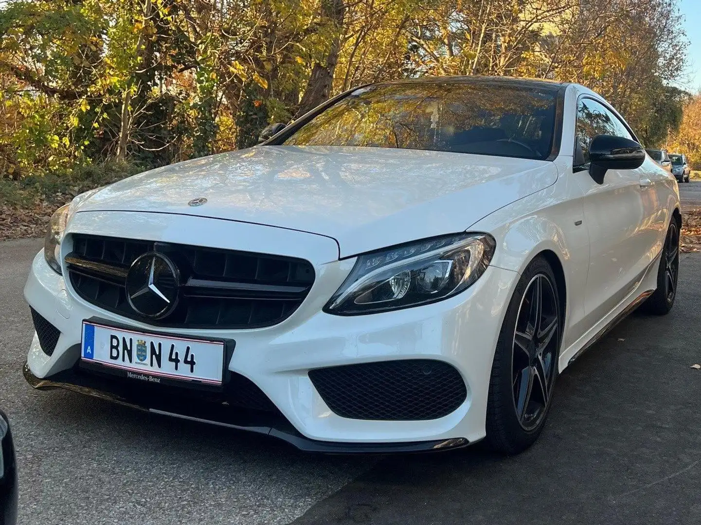 Mercedes-Benz C 200 C 200 Coupe Aut. Weiß - 2