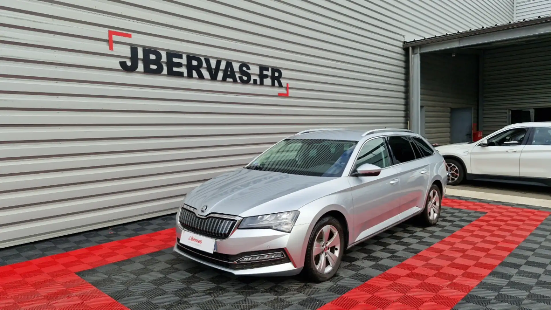 Skoda 1.4 TSI PHEV 218ch DSG6 Business - 1