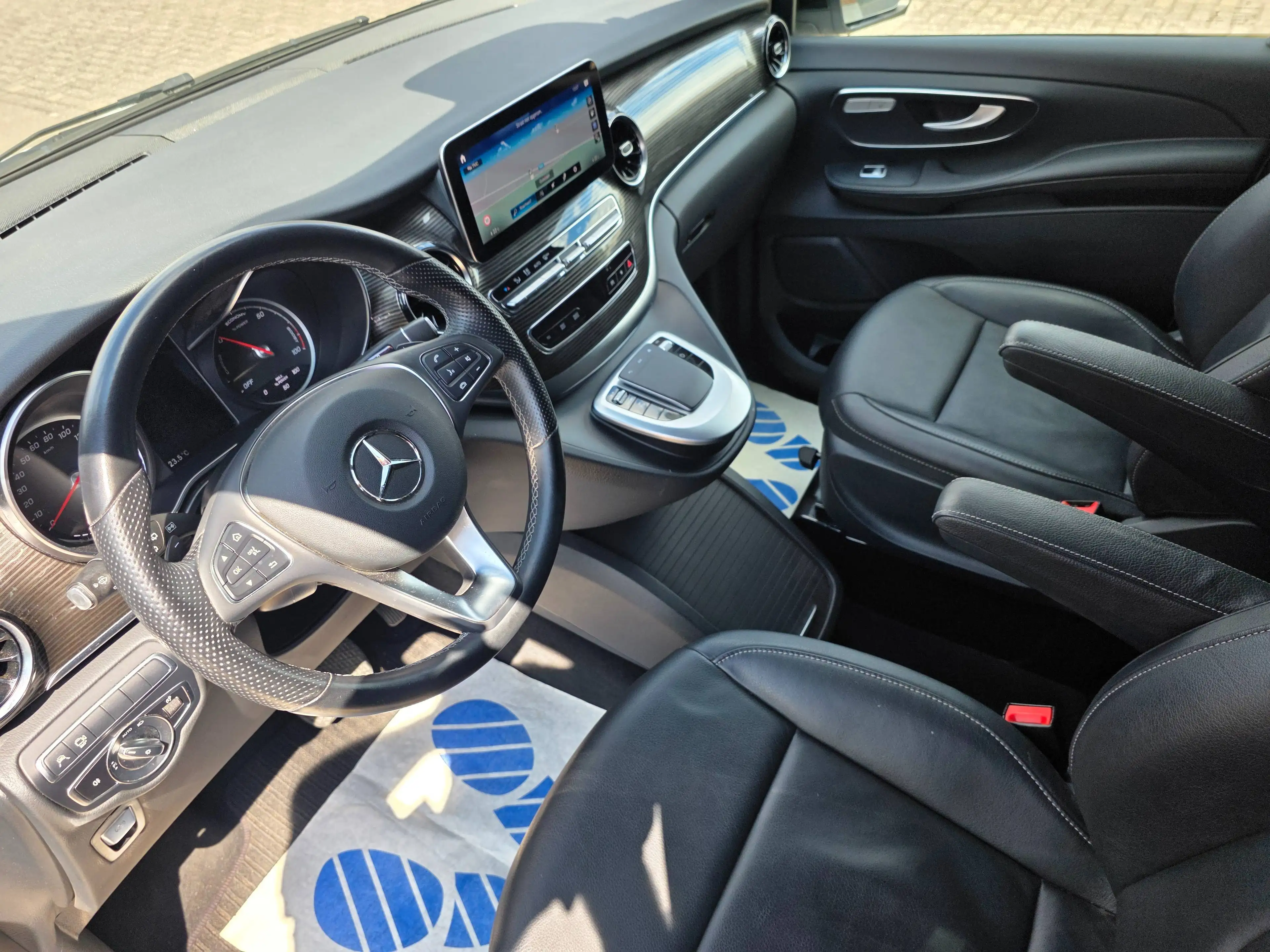 Mercedes-Benz EQV 300 34.990 EX - 7 Zitplaatsen - 100% Elektro - 40.000 KM — photo 11